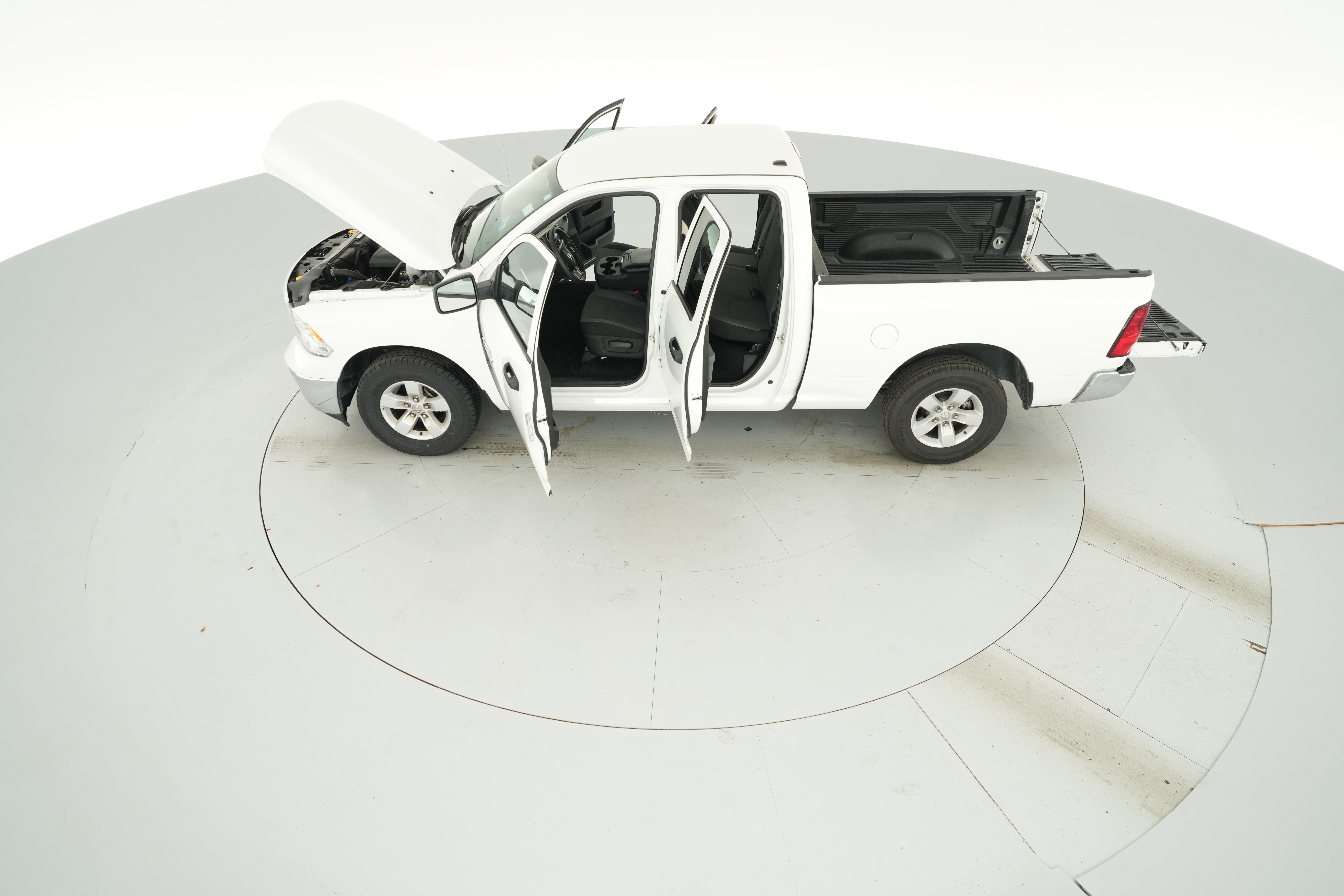 2024 RAM Ram 1500 Classic SLT - Photo 35