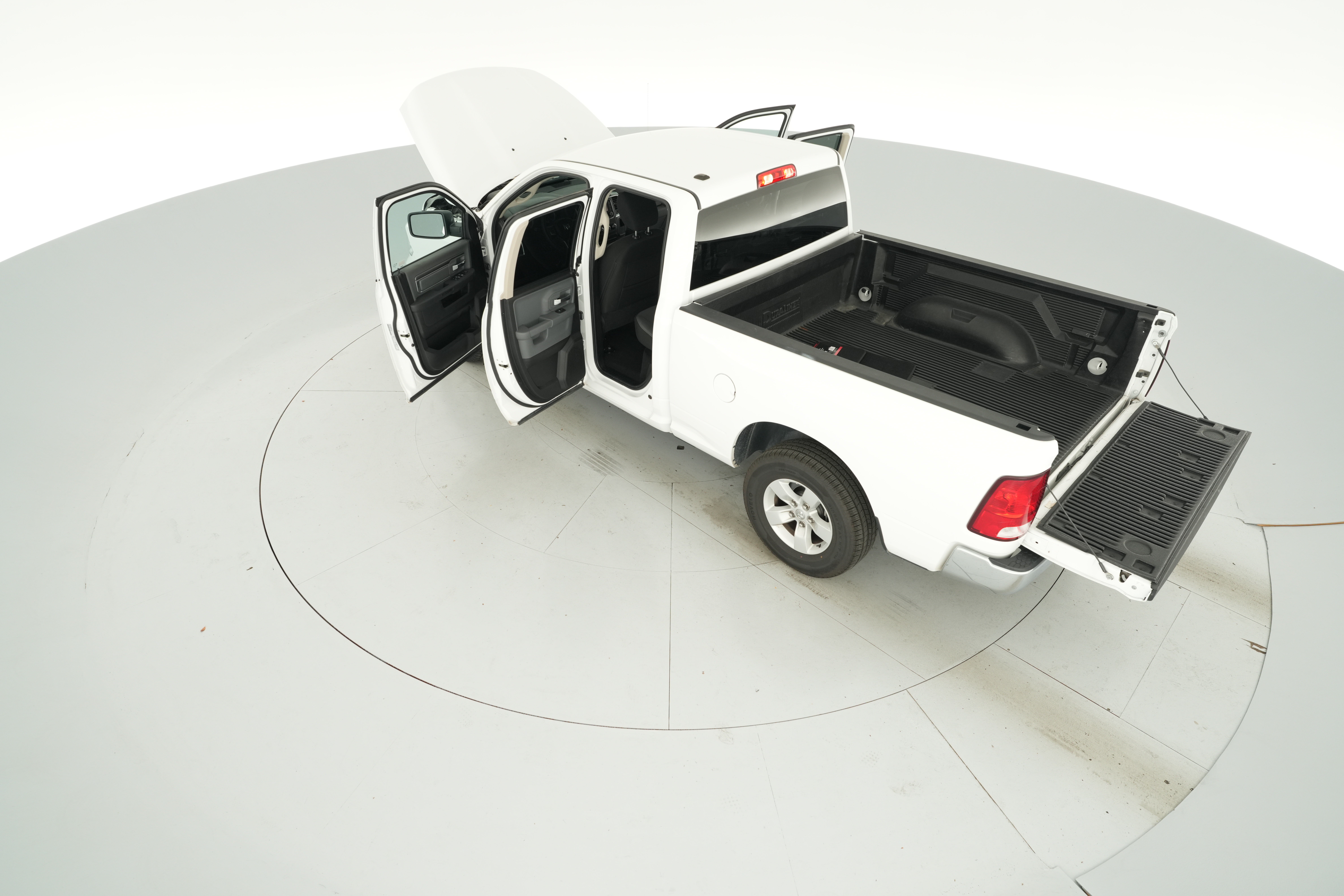 2024 RAM Ram 1500 Classic SLT - Photo 37