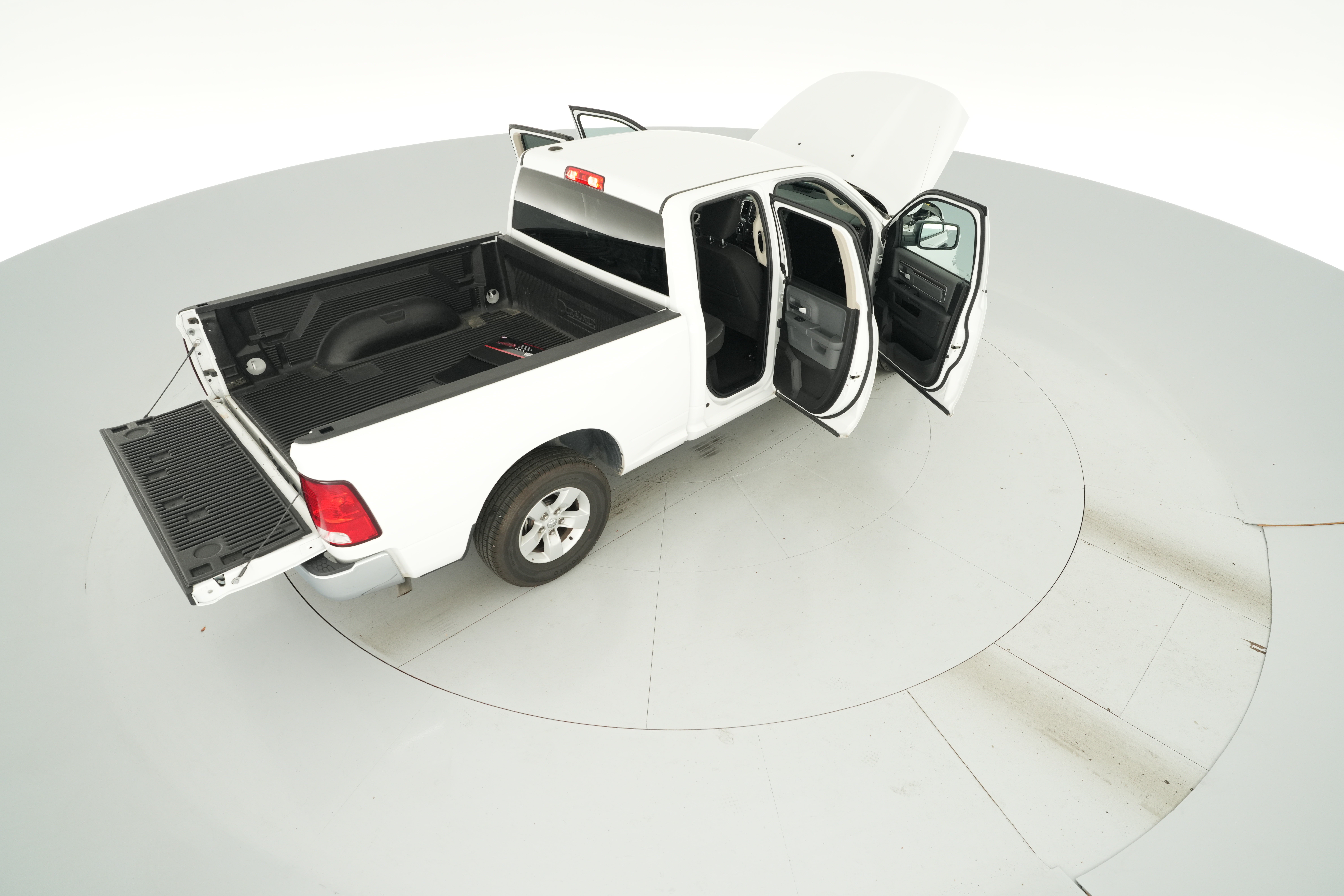 2024 RAM Ram 1500 Classic SLT - Photo 41