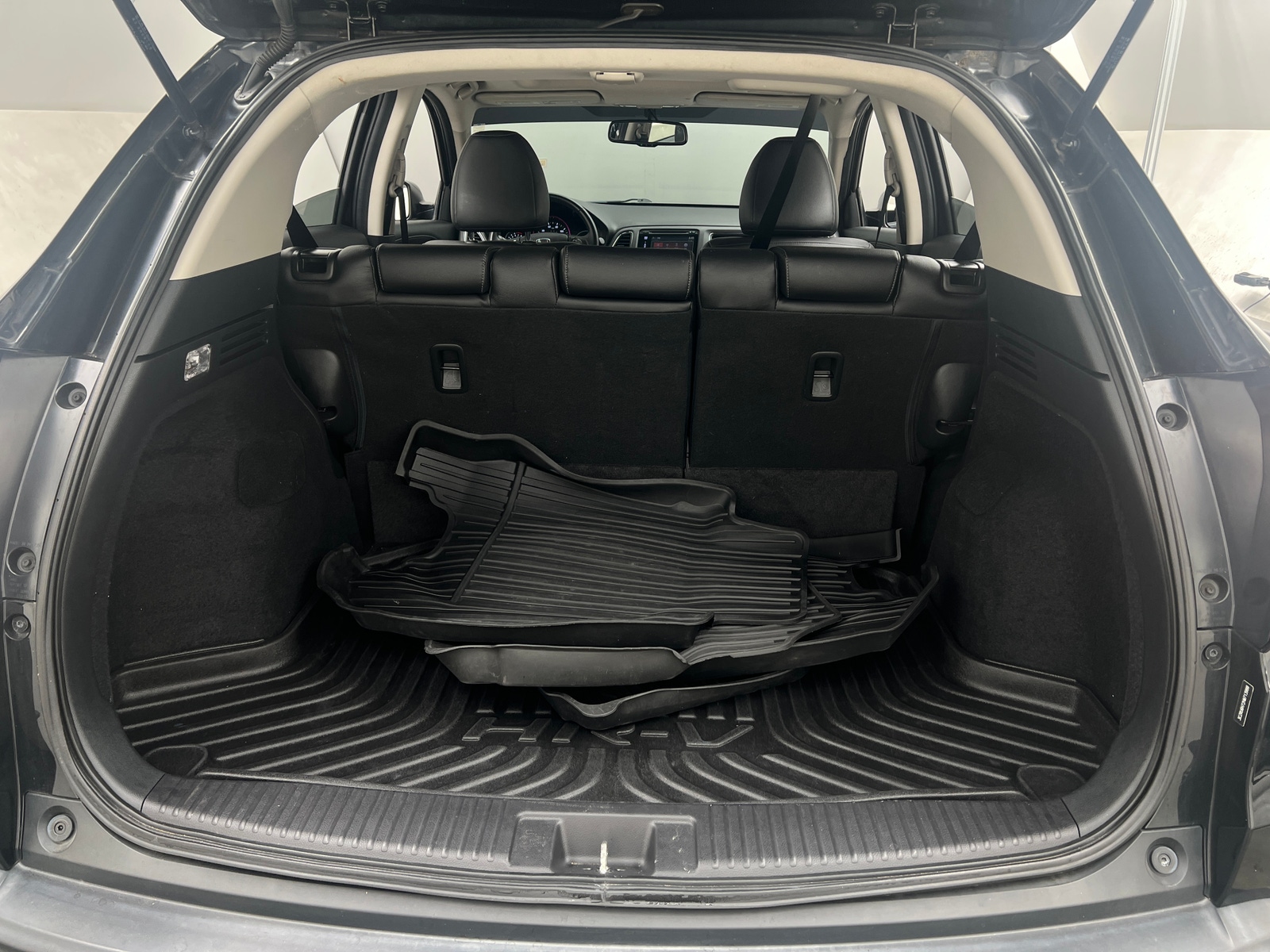 Thumbnail: 2017 Honda HR-V - 6