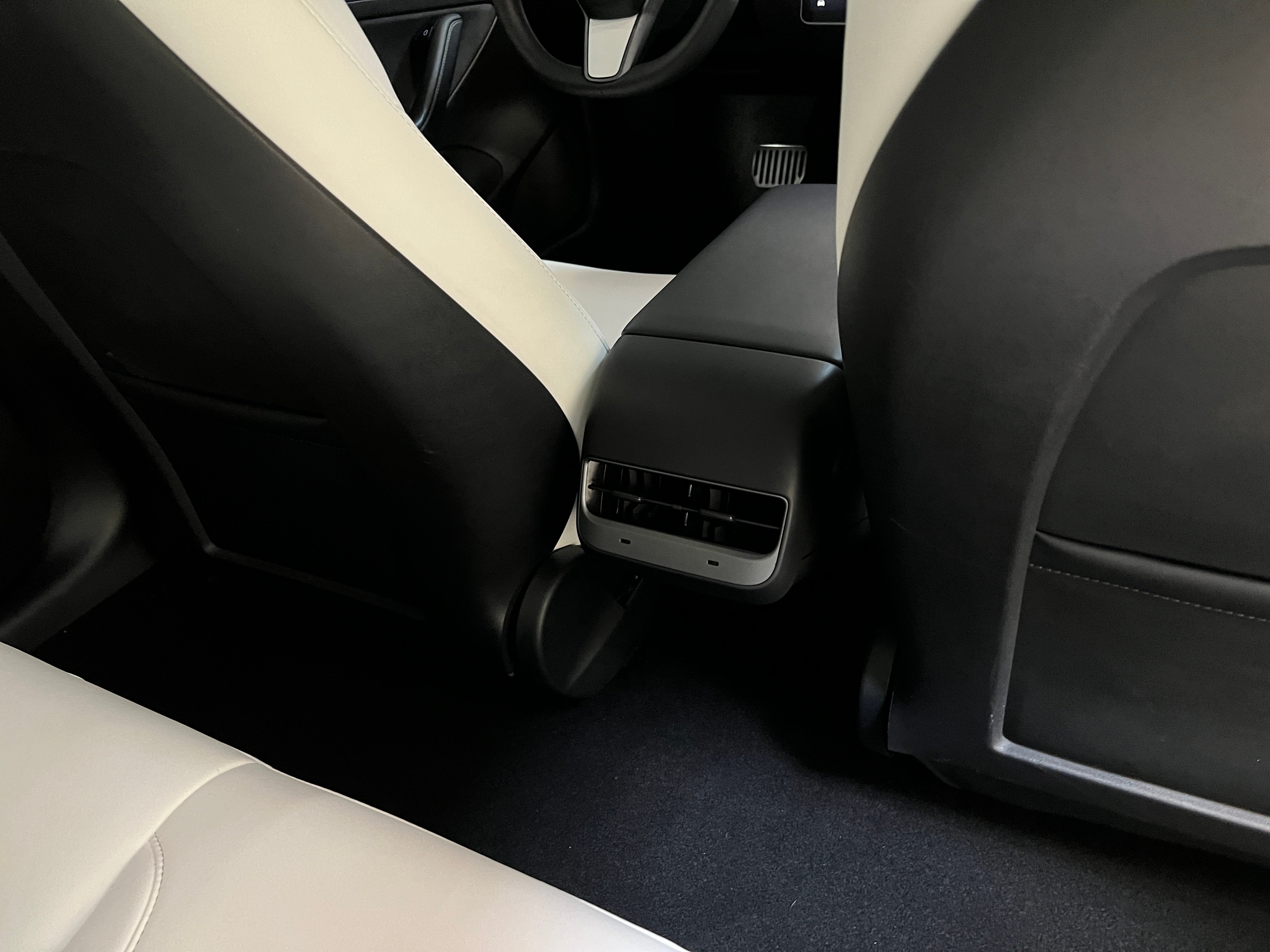 Used 2022 Tesla Model 3 Long Range with VIN 5YJ3E1EB1NF196019 for sale in Oak Creek, WI