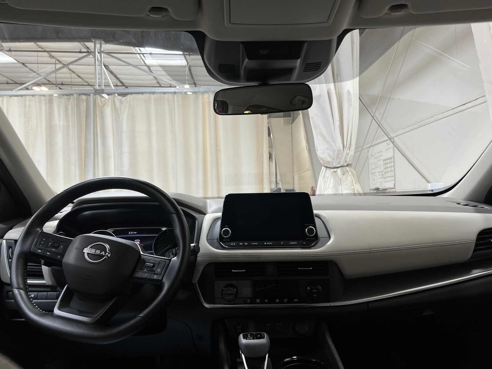 Thumbnail: 2025 Nissan Rogue - 3