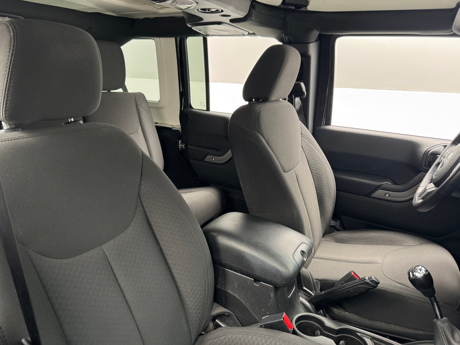 Thumbnail: 2017 Jeep Wrangler - 2