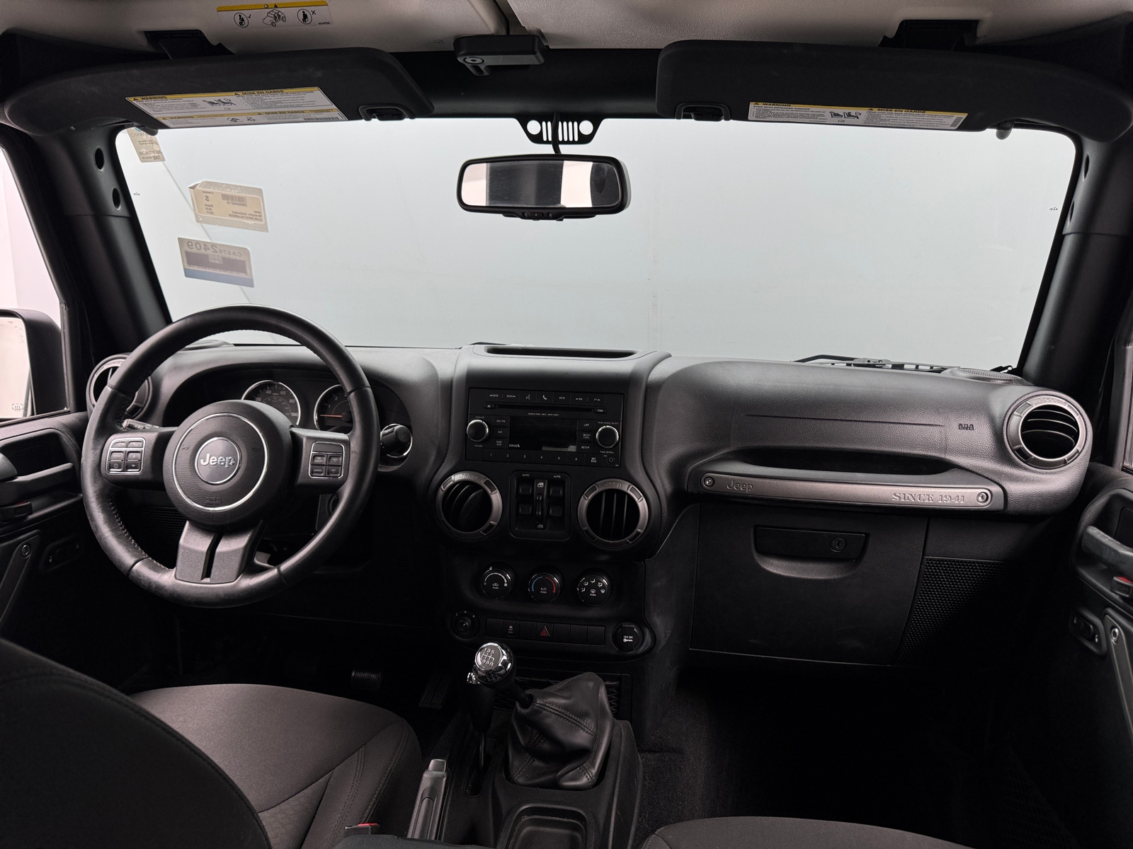 Thumbnail: 2017 Jeep Wrangler - 3