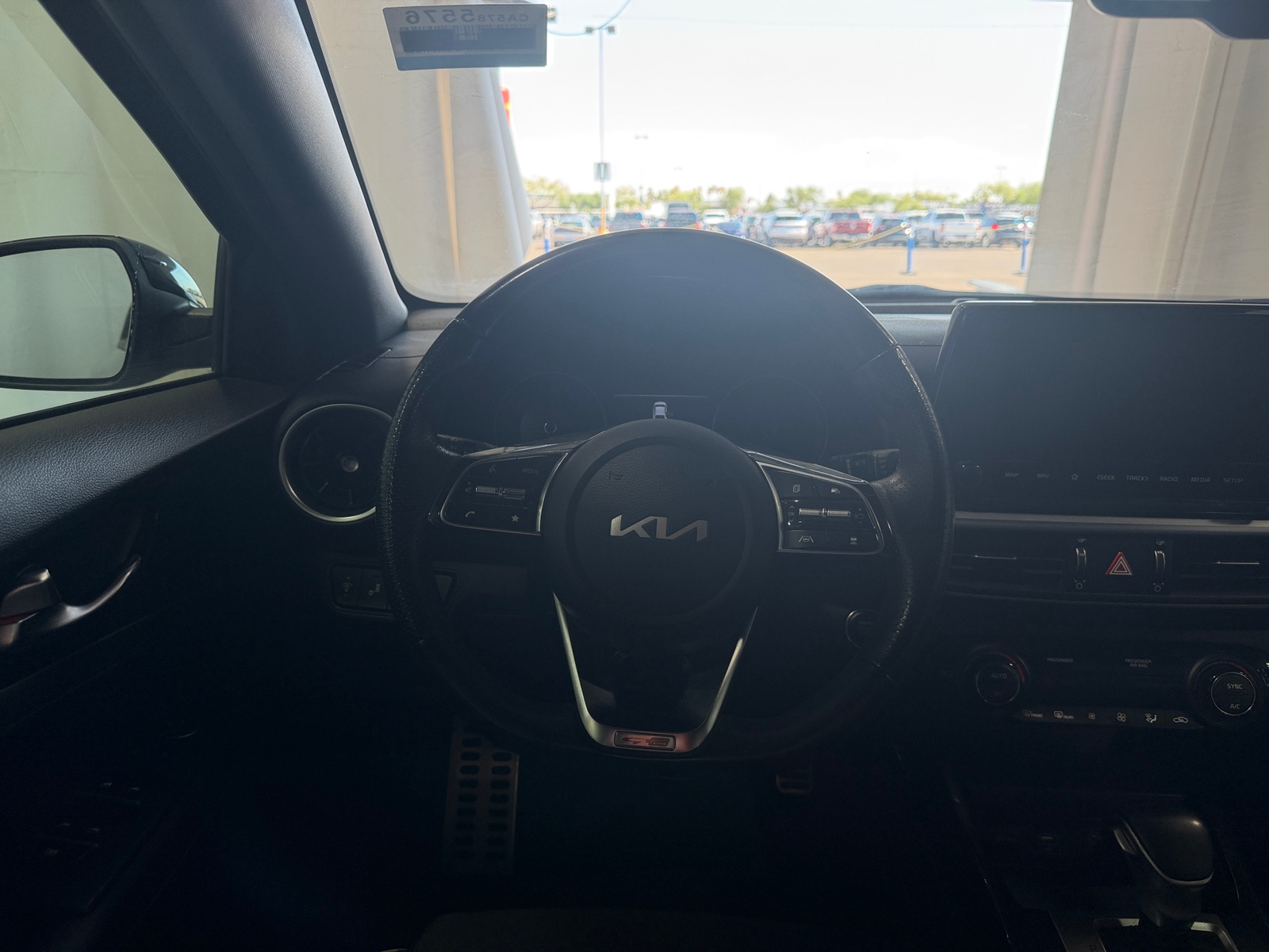 Thumbnail: 2022 Kia Forte - 5