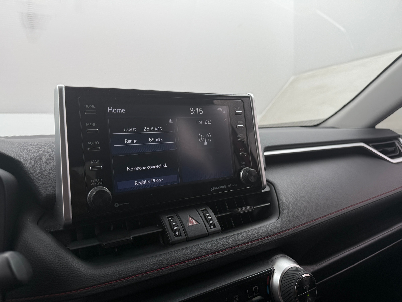 Thumbnail: 2021 Toyota RAV4 - 3