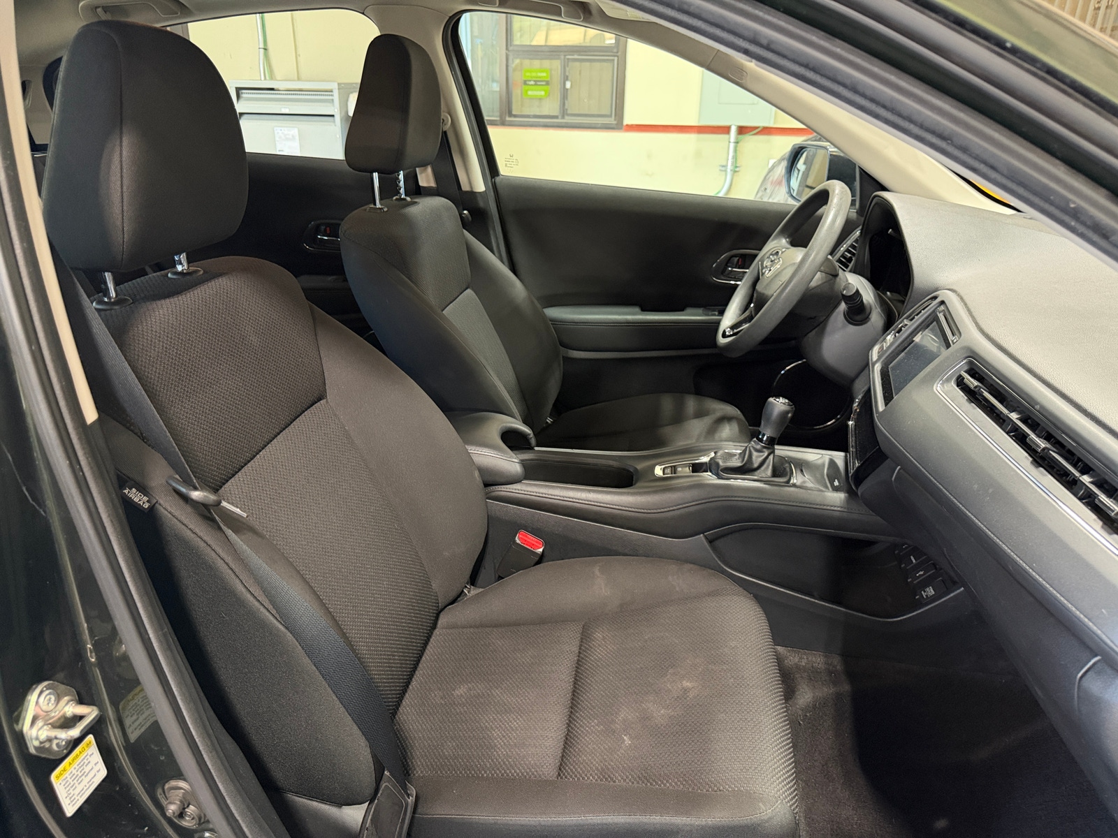 Thumbnail: 2016 Honda HR-V - 2