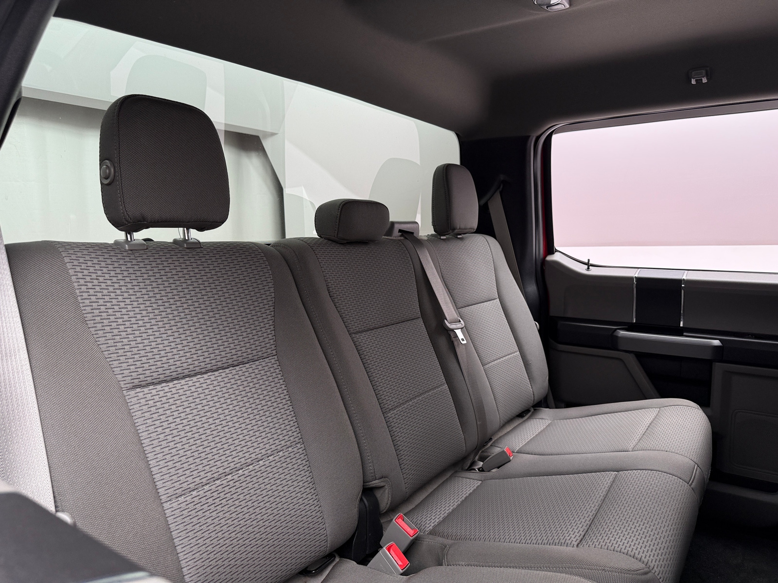 Thumbnail: 2019 Ford Econoline - 6