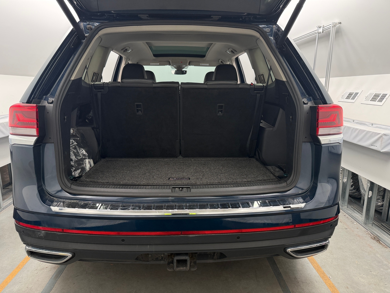 Thumbnail: 2021 Volkswagen Atlas - 6