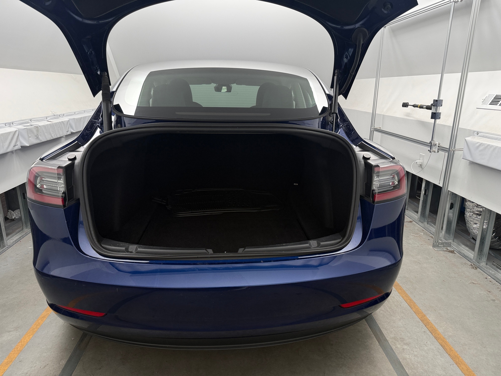 Thumbnail: 2023 Tesla Model 3 - 6