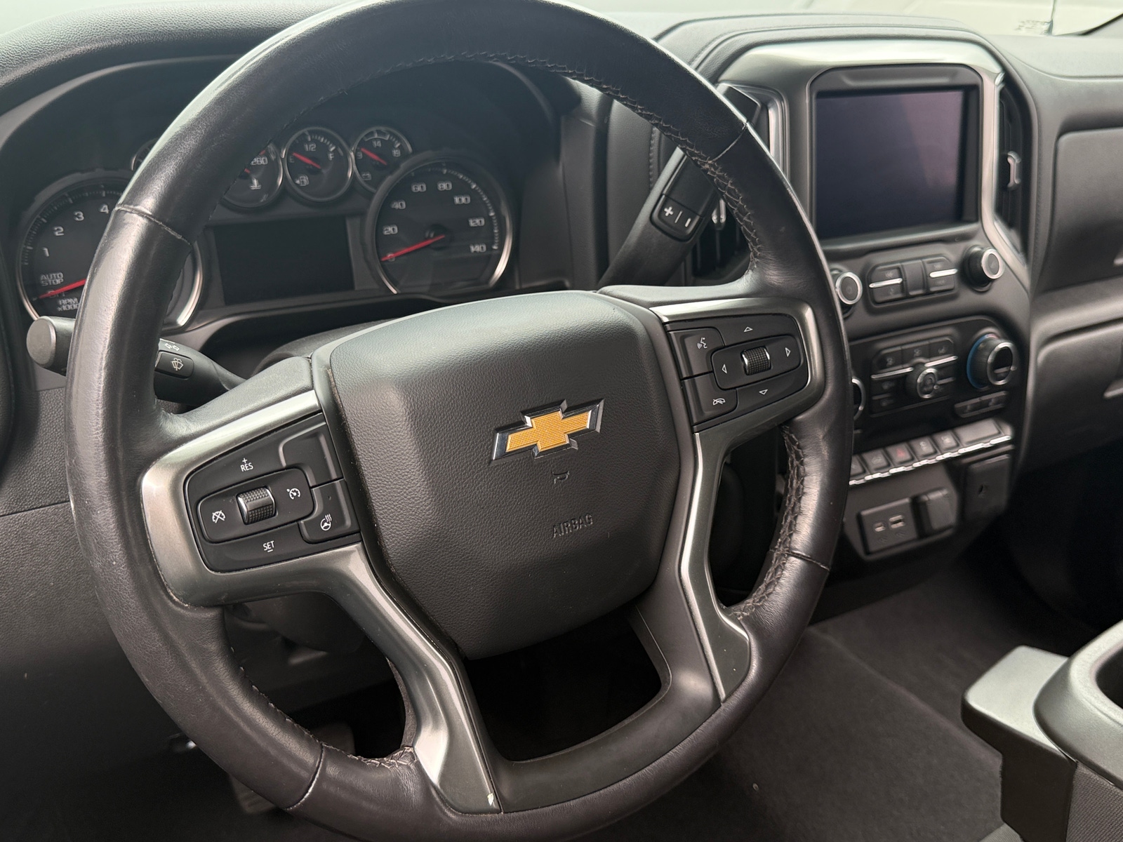 Thumbnail: 2021 Chevrolet Silverado 1500 - 5