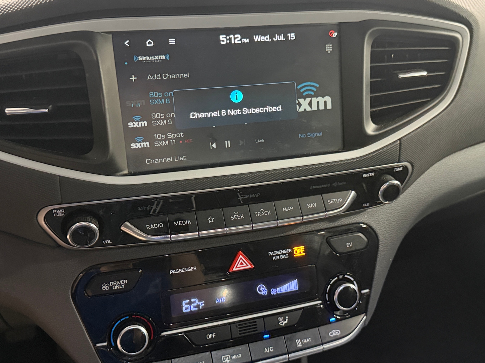Thumbnail: 2019 Hyundai Ioniq - 3