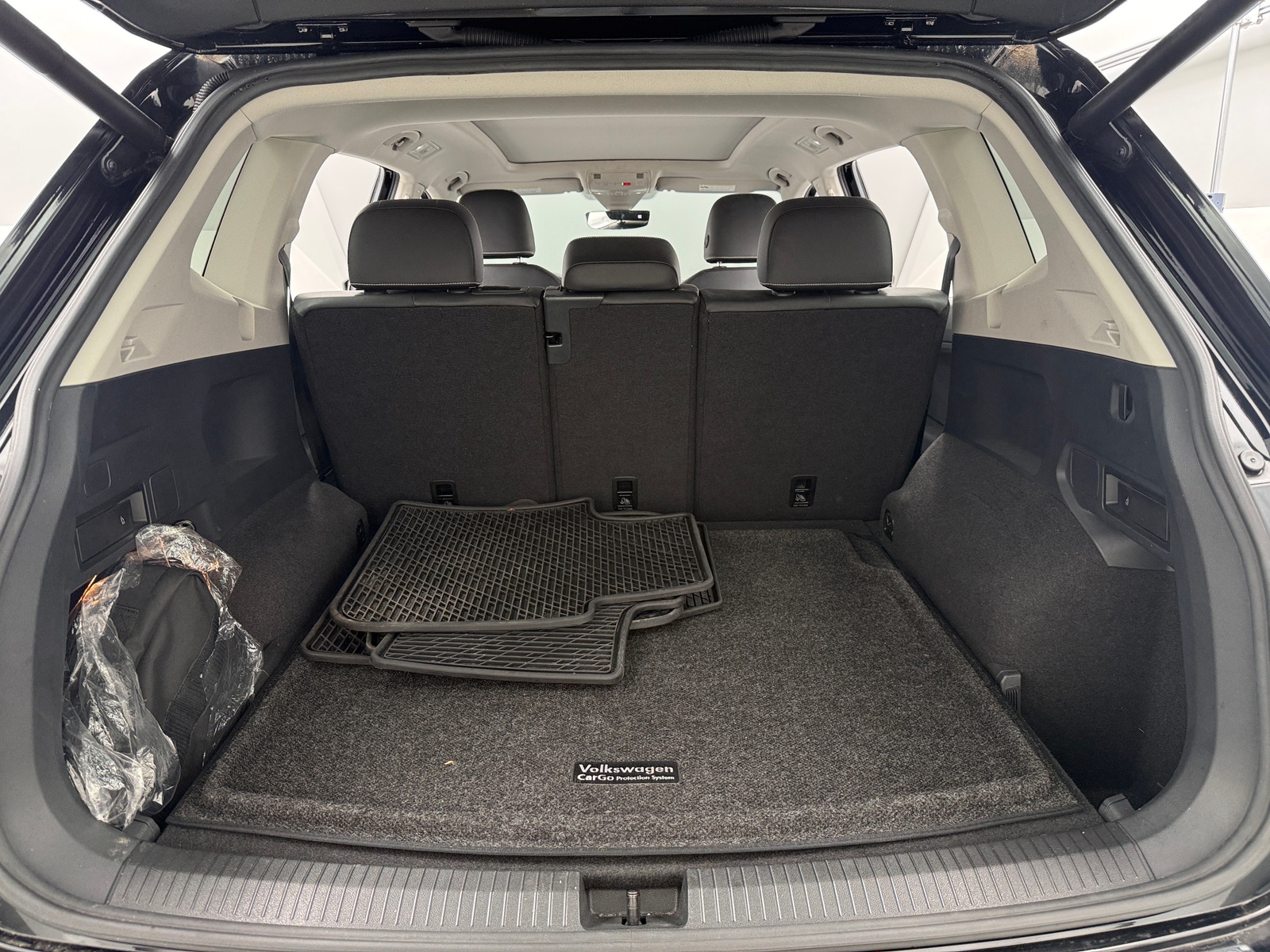 Thumbnail: 2021 Volkswagen Tiguan - 6