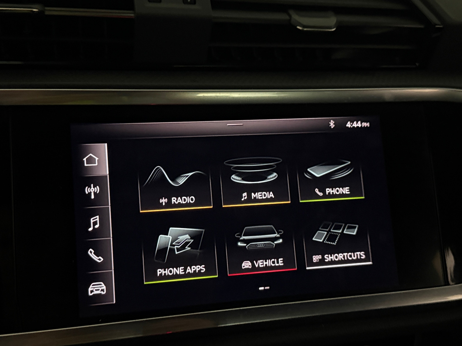 Thumbnail: 2021 Audi Q3 - 3
