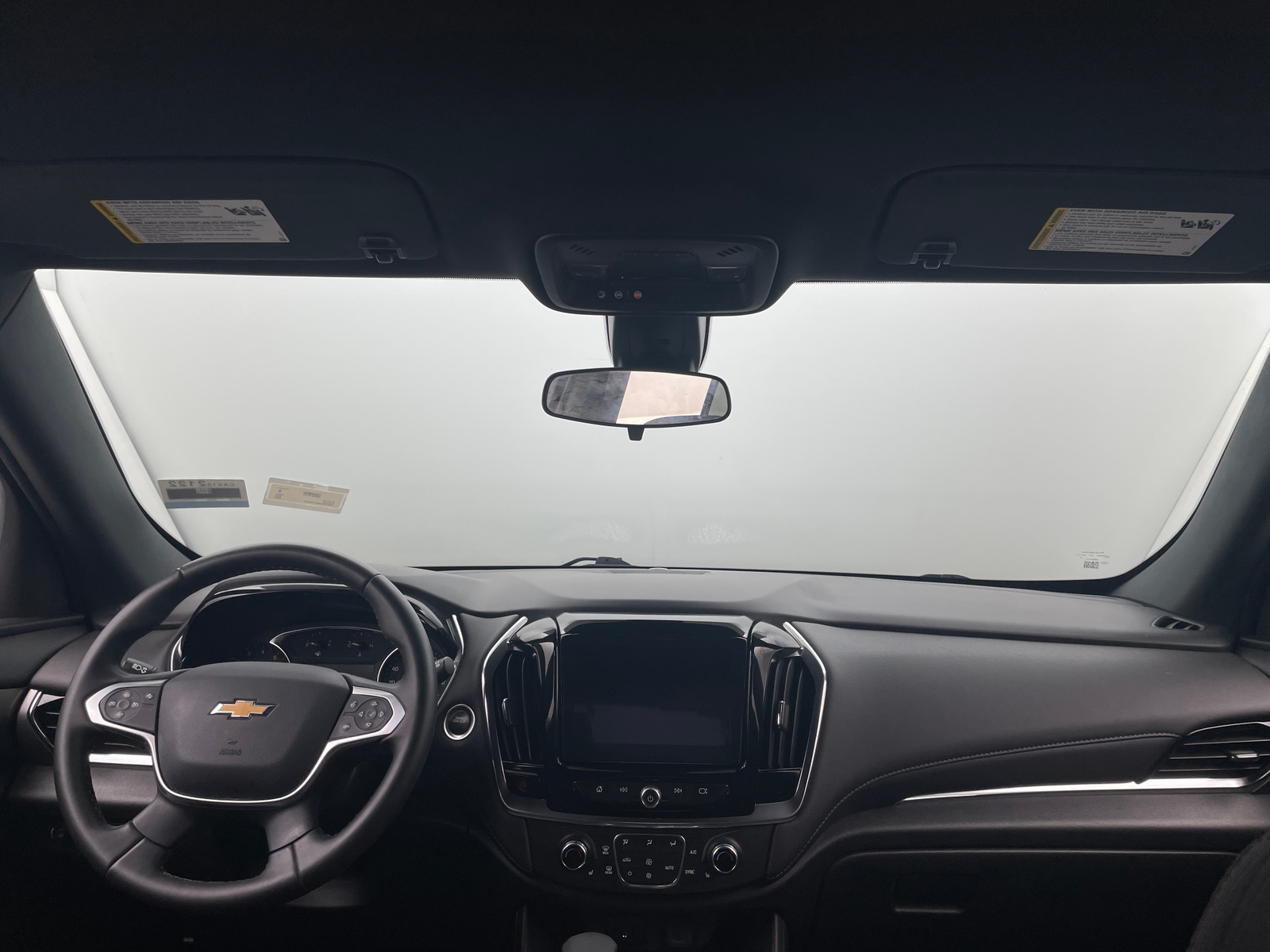 Thumbnail: 2023 Chevrolet Traverse - 3