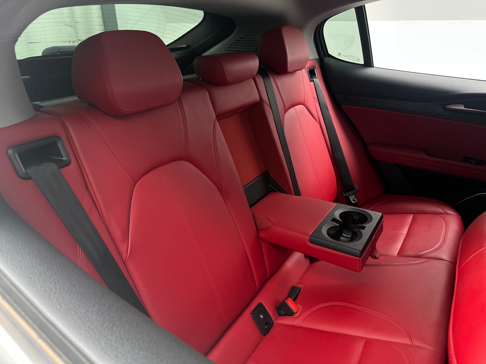 Thumbnail: 2019 Alfa Romeo Stelvio - 5