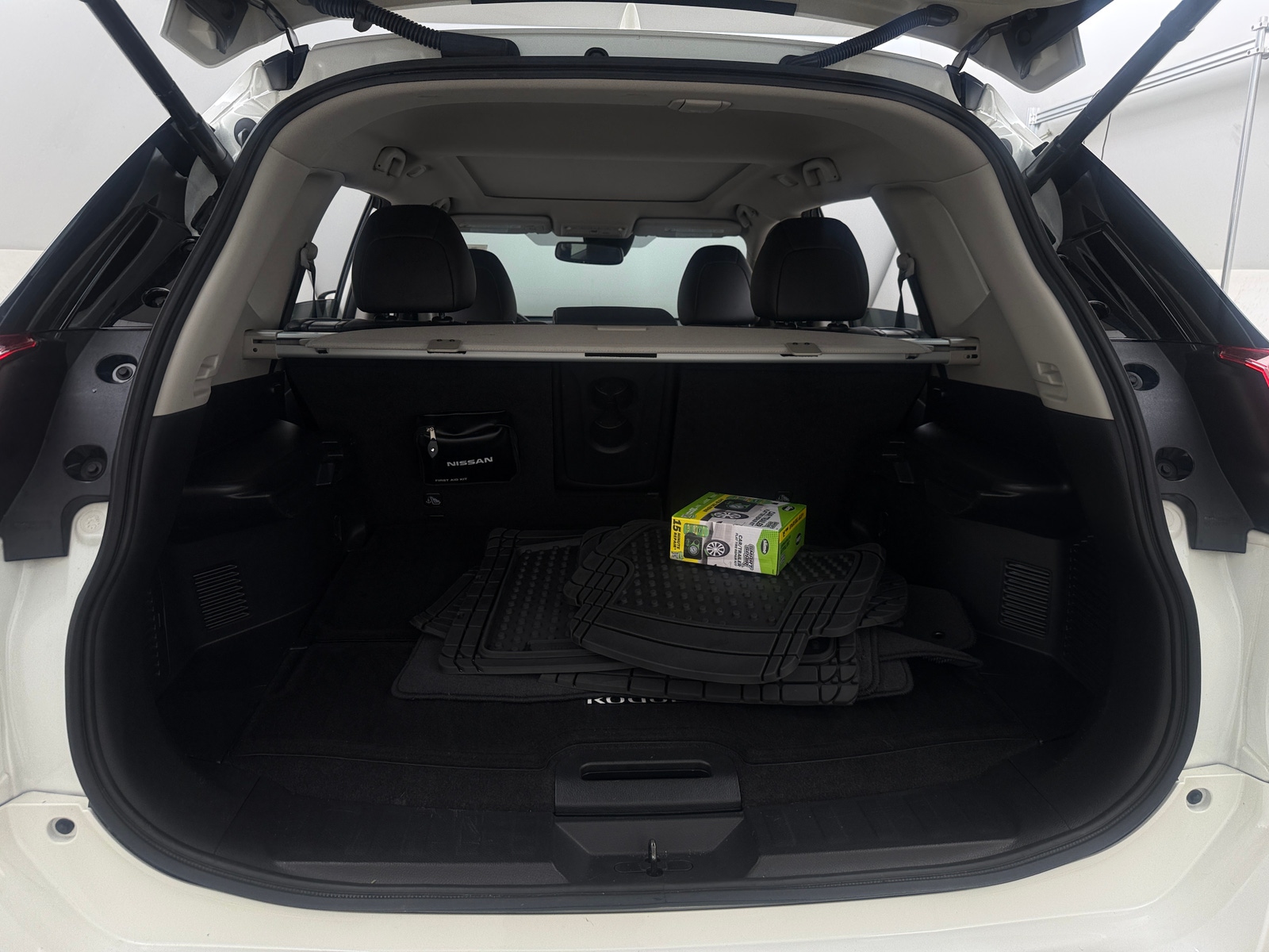Thumbnail: 2018 Nissan Rogue - 7
