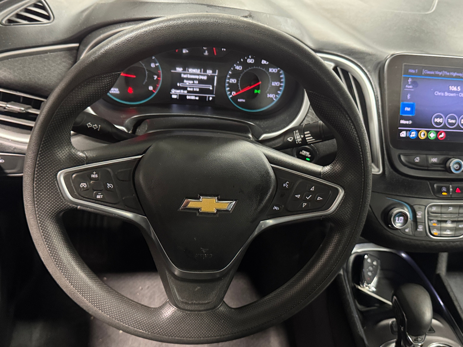 Thumbnail: 2022 Chevrolet Malibu - 5