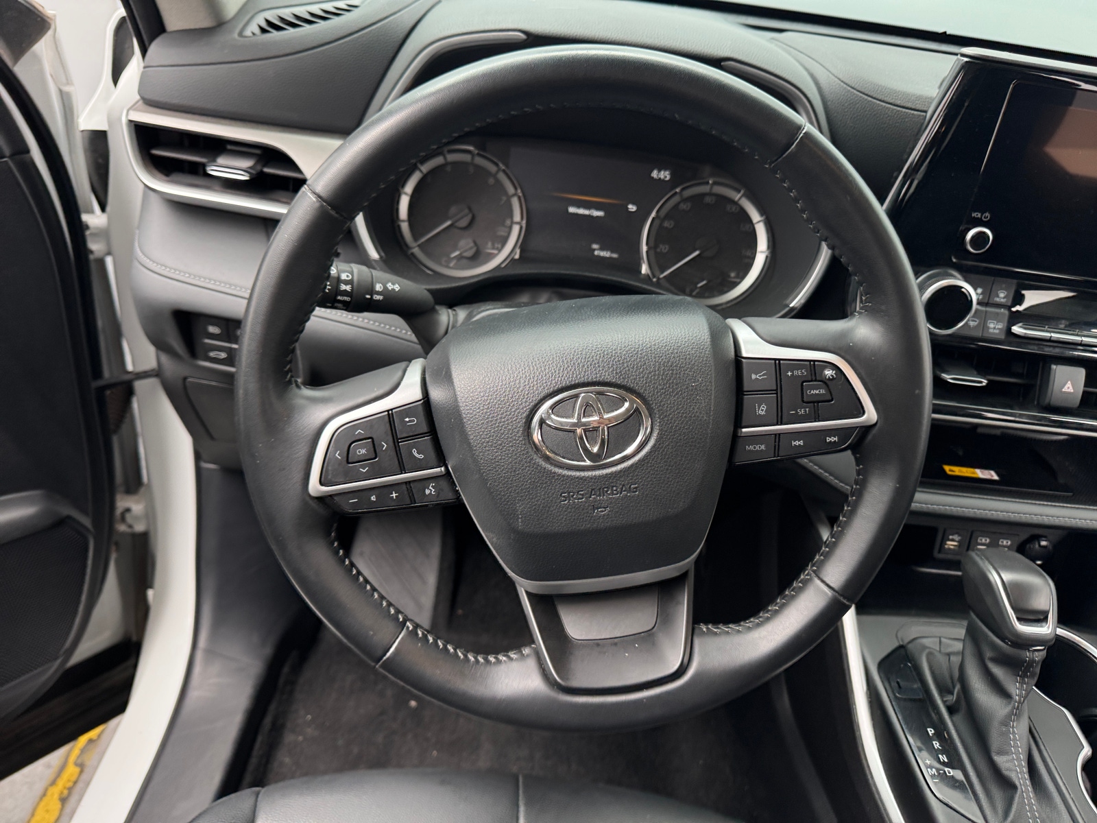 Thumbnail: 2024 Toyota Highlander - 5