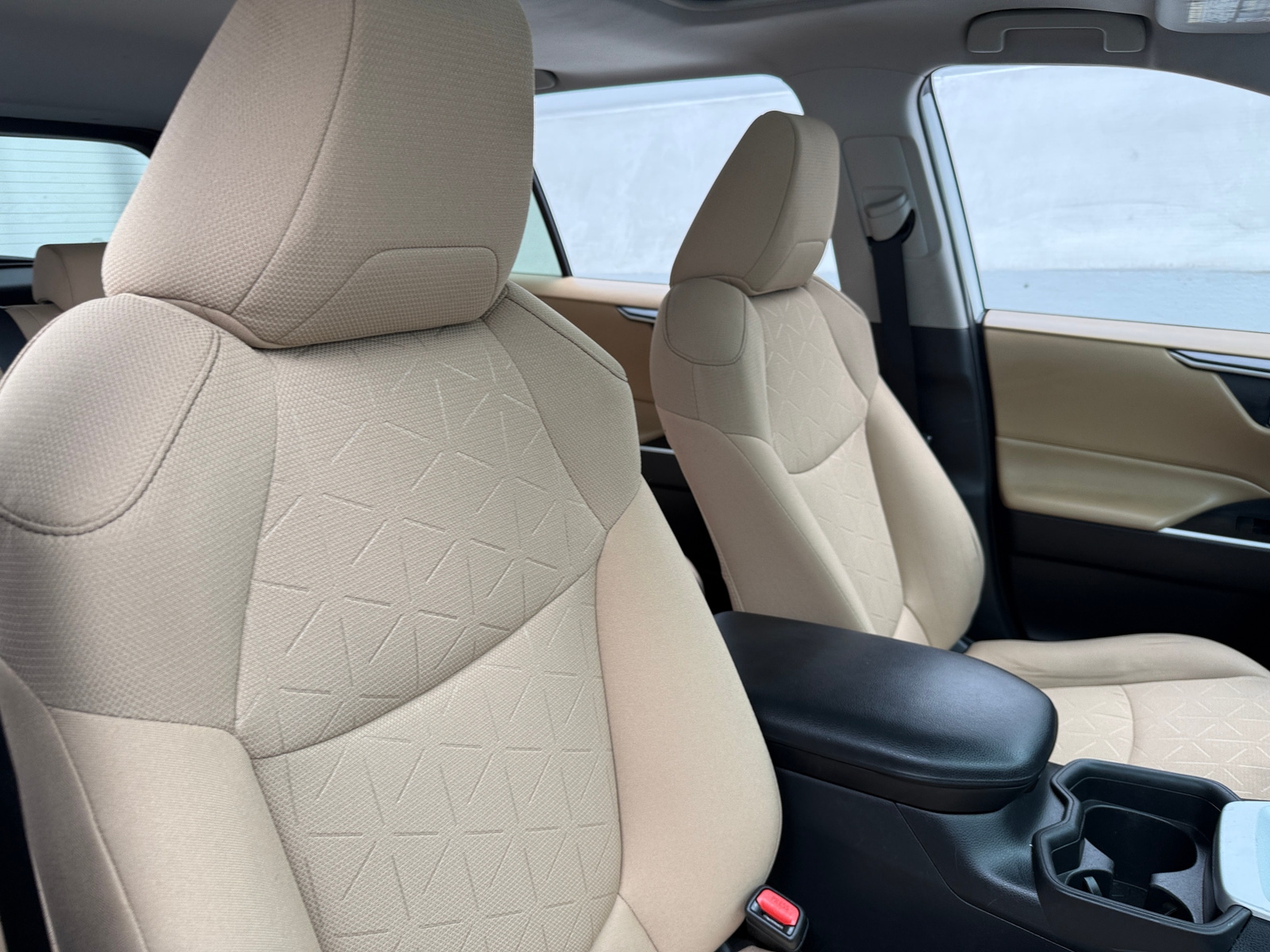 Thumbnail: 2019 Toyota RAV4 - 2
