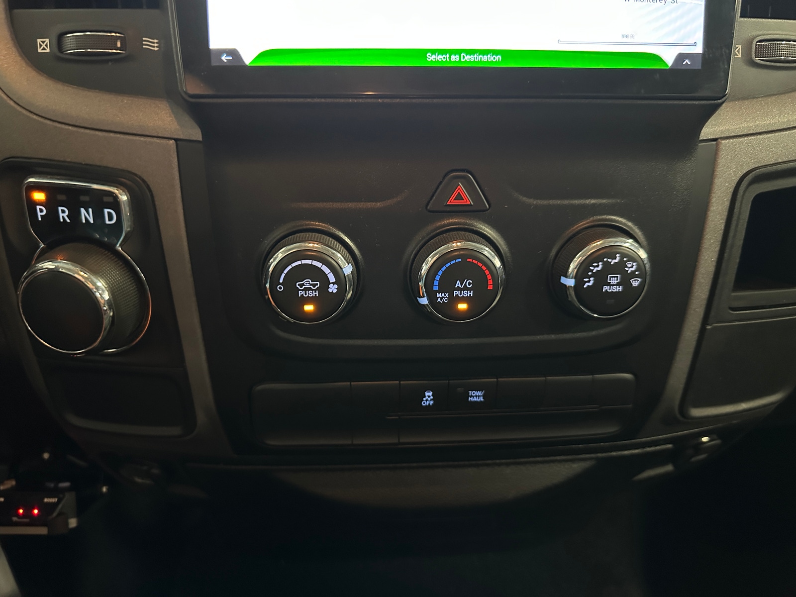 Thumbnail: 2019 RAM 1500 Classic - 4