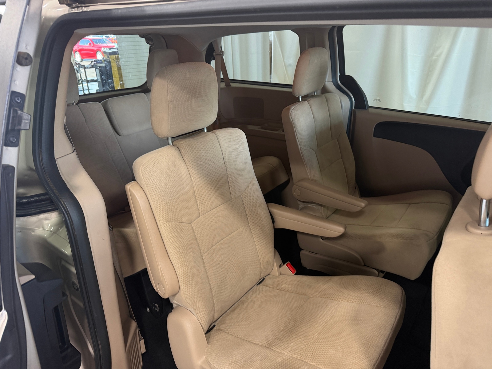 Thumbnail: 2014 Dodge Grand Caravan - 6