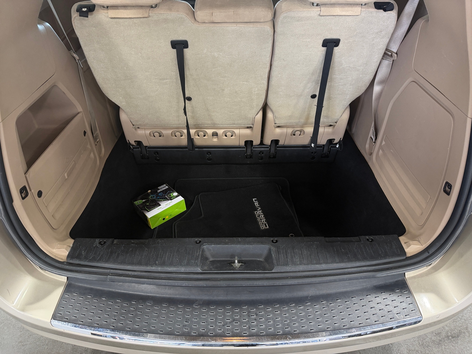 Thumbnail: 2014 Dodge Grand Caravan - 7