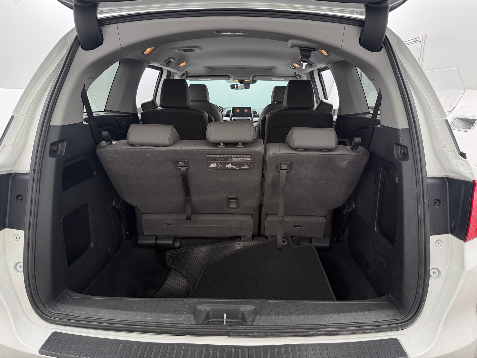 Thumbnail: 2020 Honda Odyssey - 6