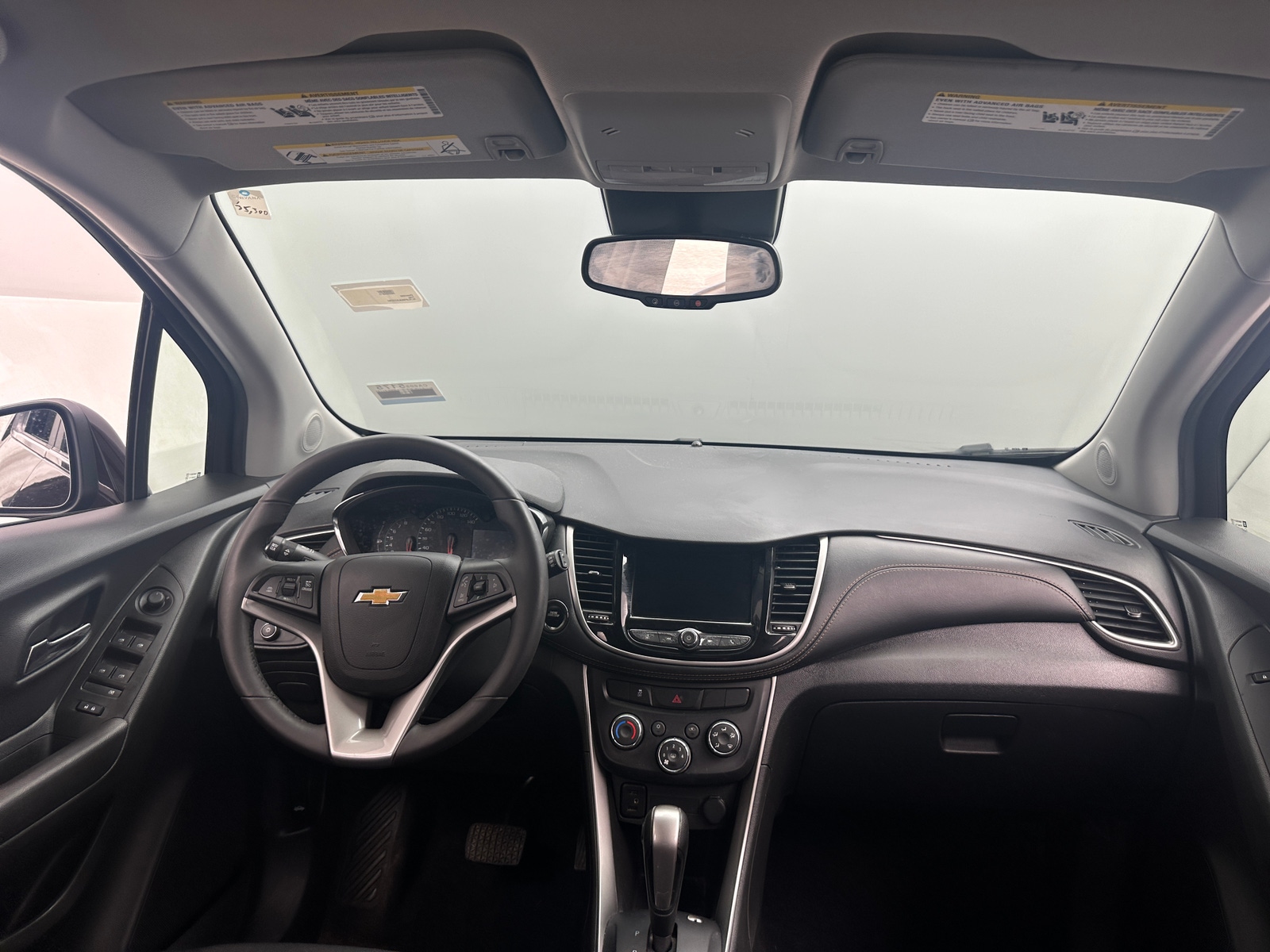 Thumbnail: 2020 Chevrolet Trax - 3