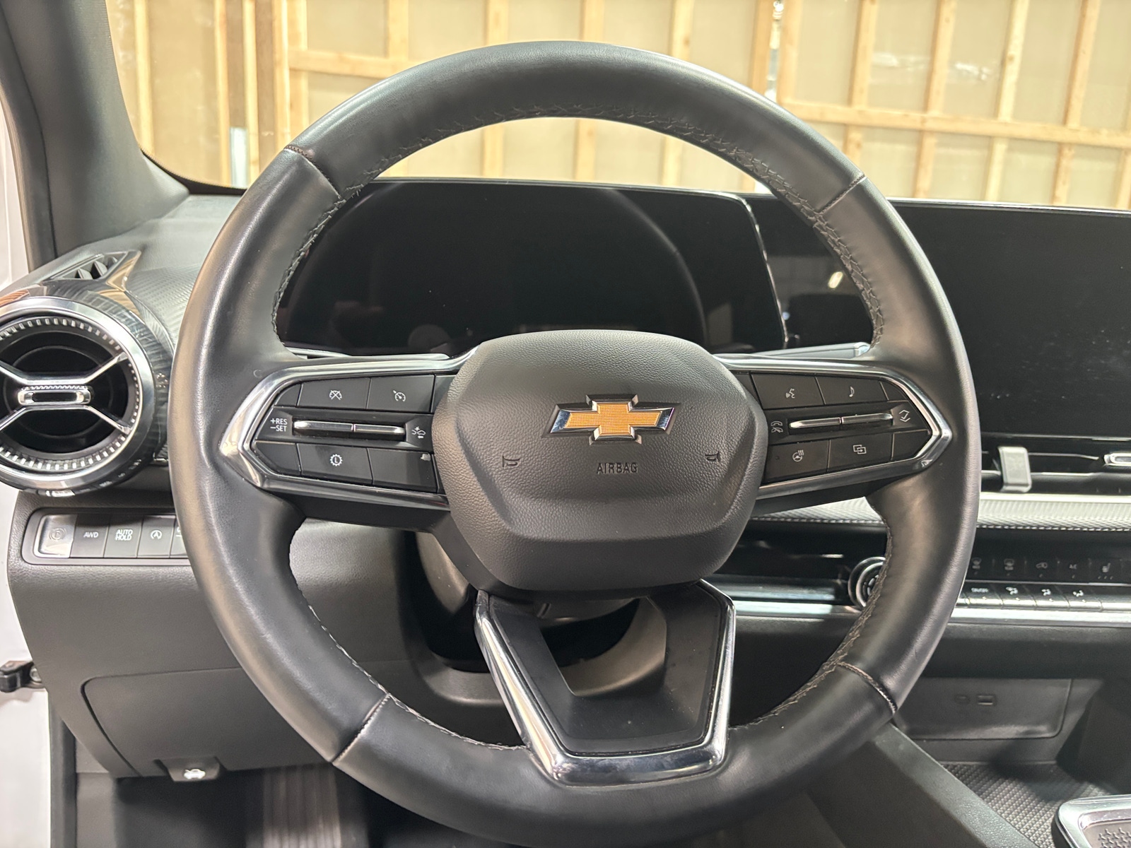 Thumbnail: 2025 Chevrolet Equinox - 5