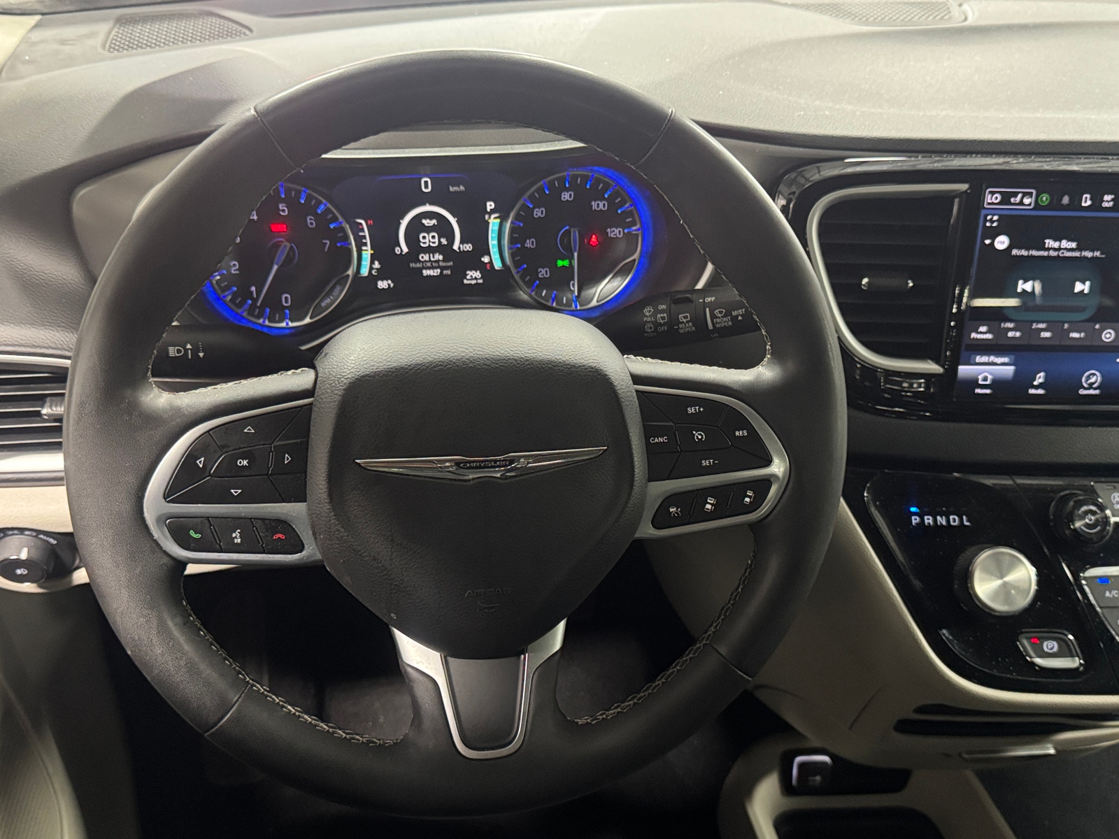 Thumbnail: 2024 Chrysler Pacifica - 4