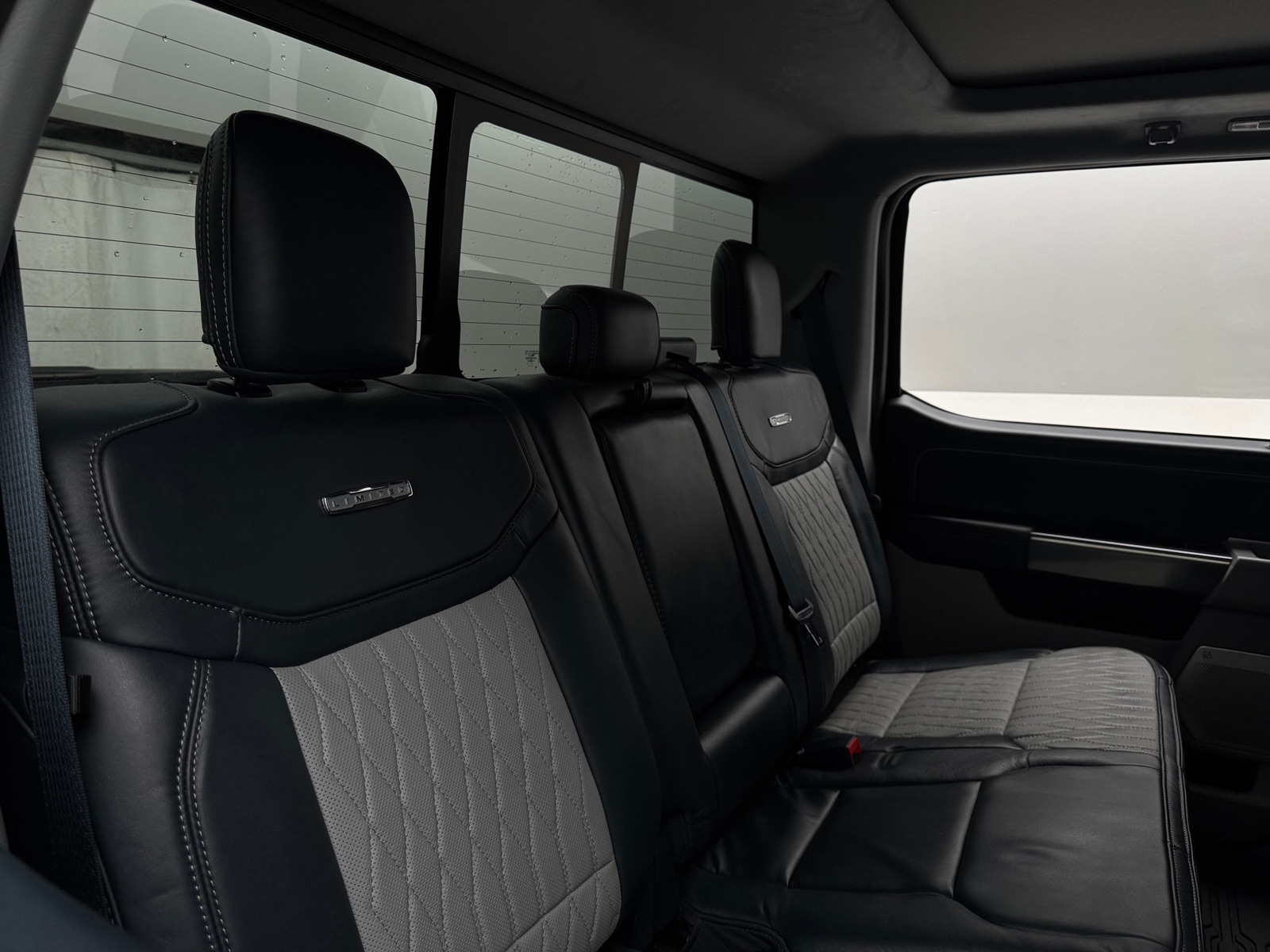 Thumbnail: 2021 Ford Econoline - 5
