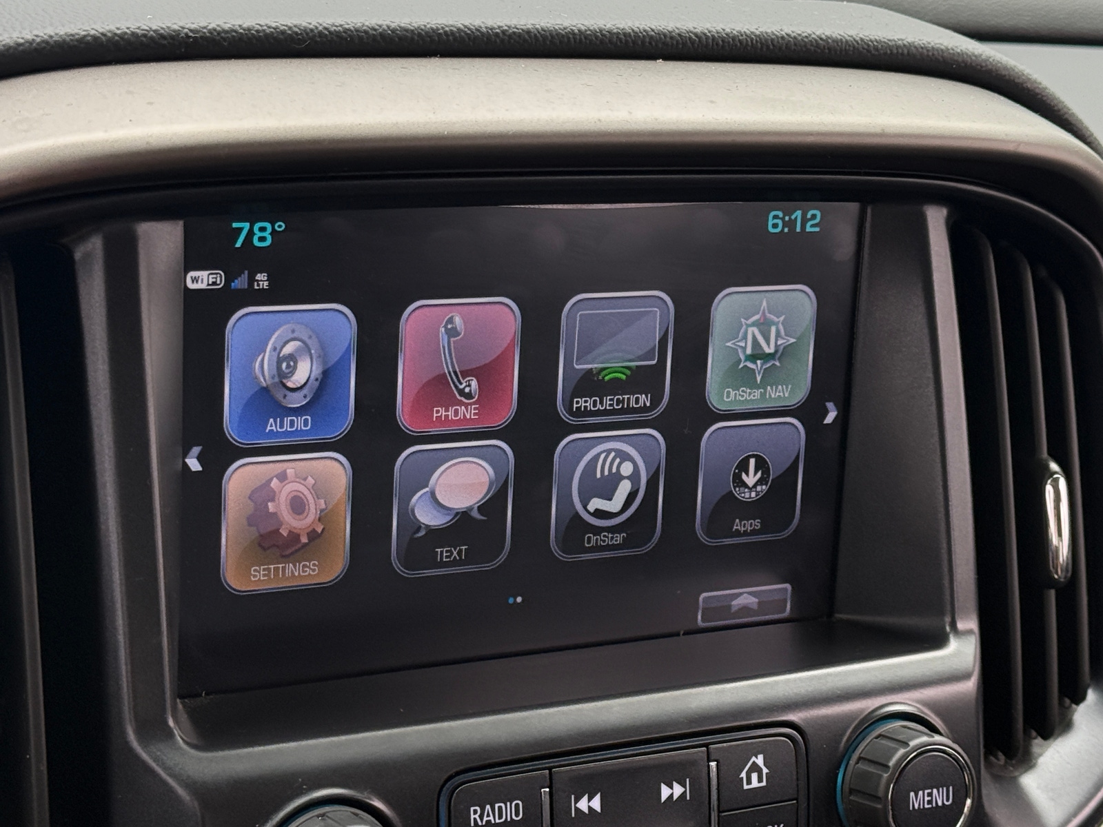 Thumbnail: 2017 Chevrolet Colorado - 4