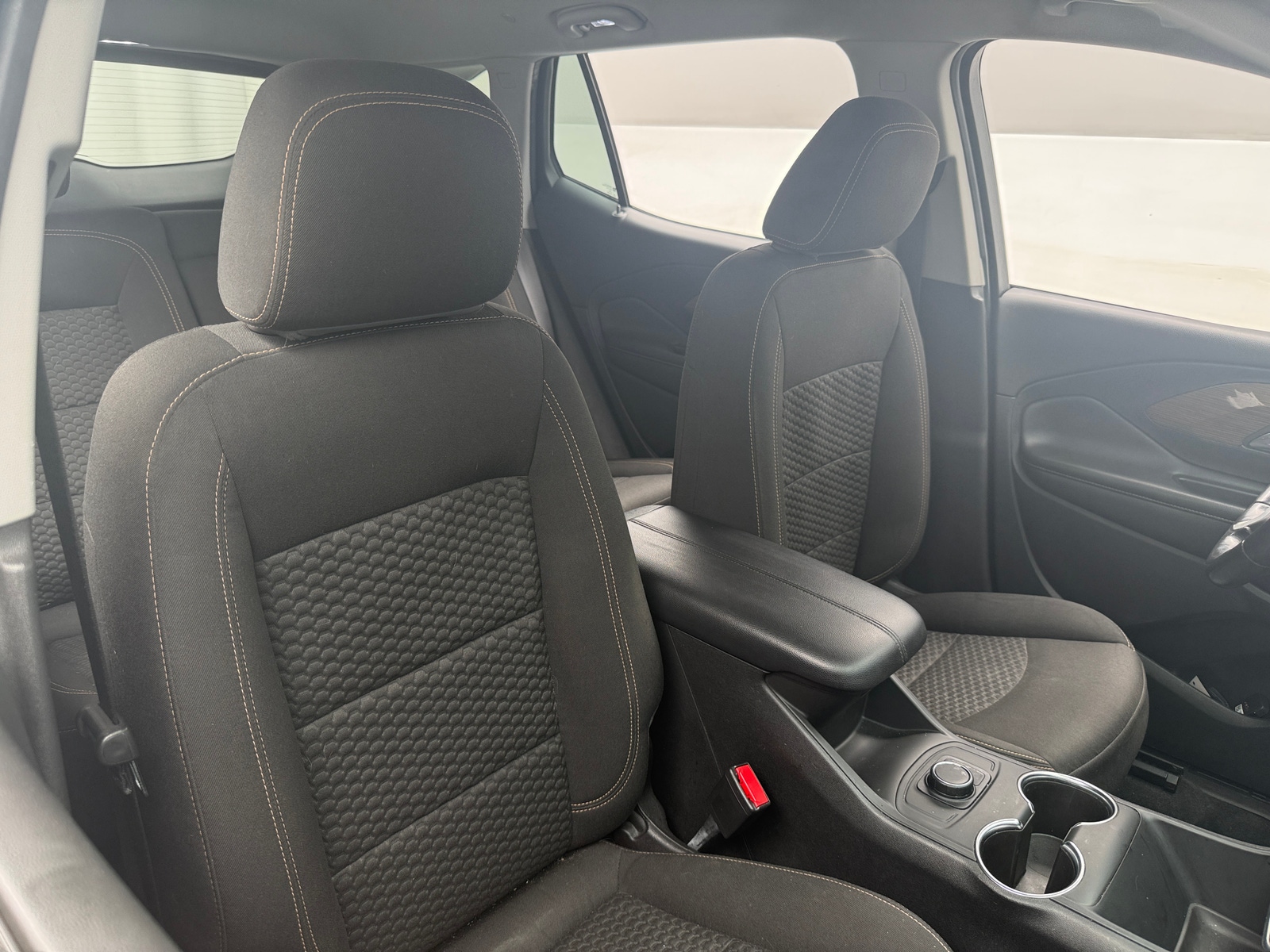 Thumbnail: 2018 GMC Terrain - 2