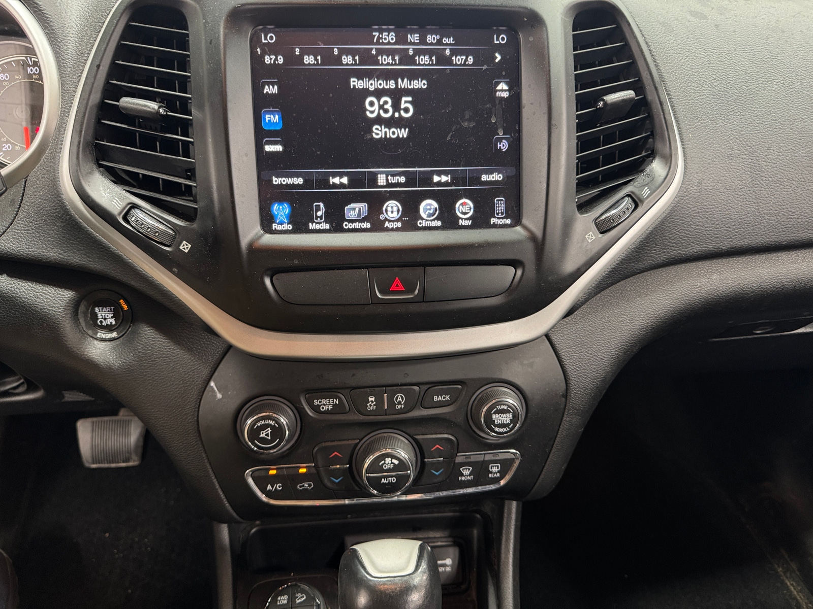 Thumbnail: 2016 Jeep Cherokee - 4