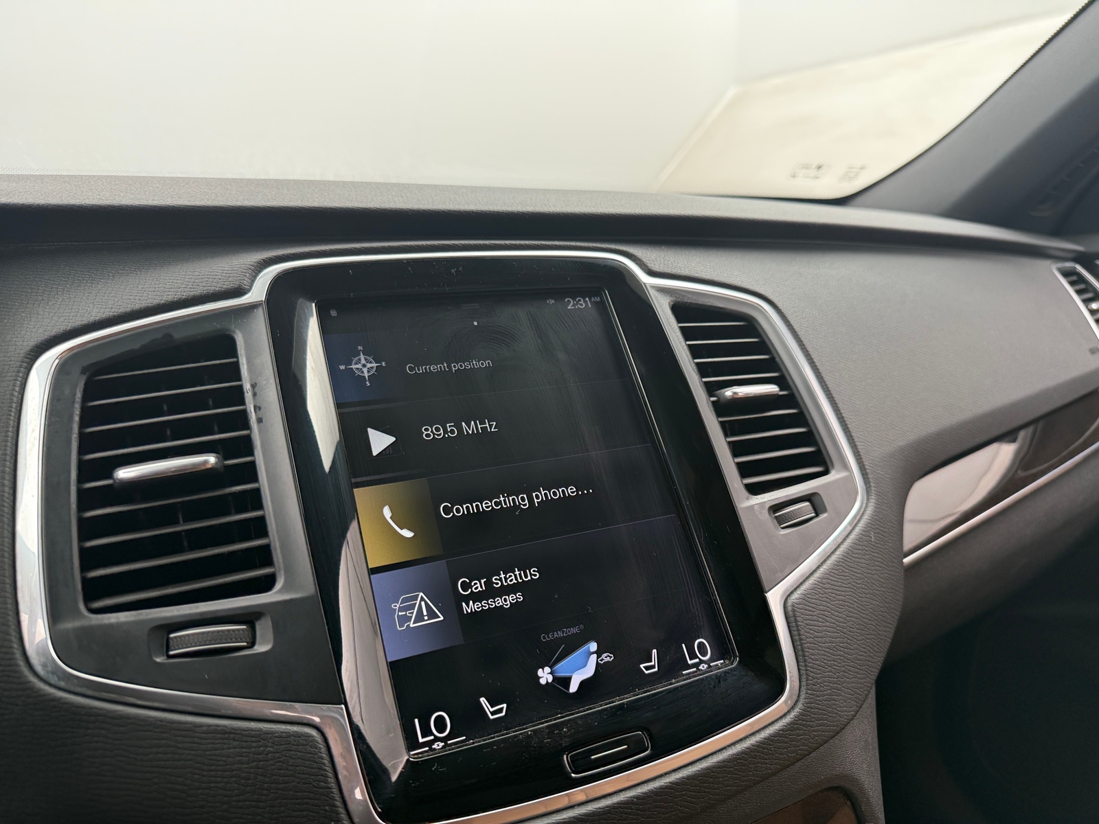 Thumbnail: 2019 Volvo XC90 - 3