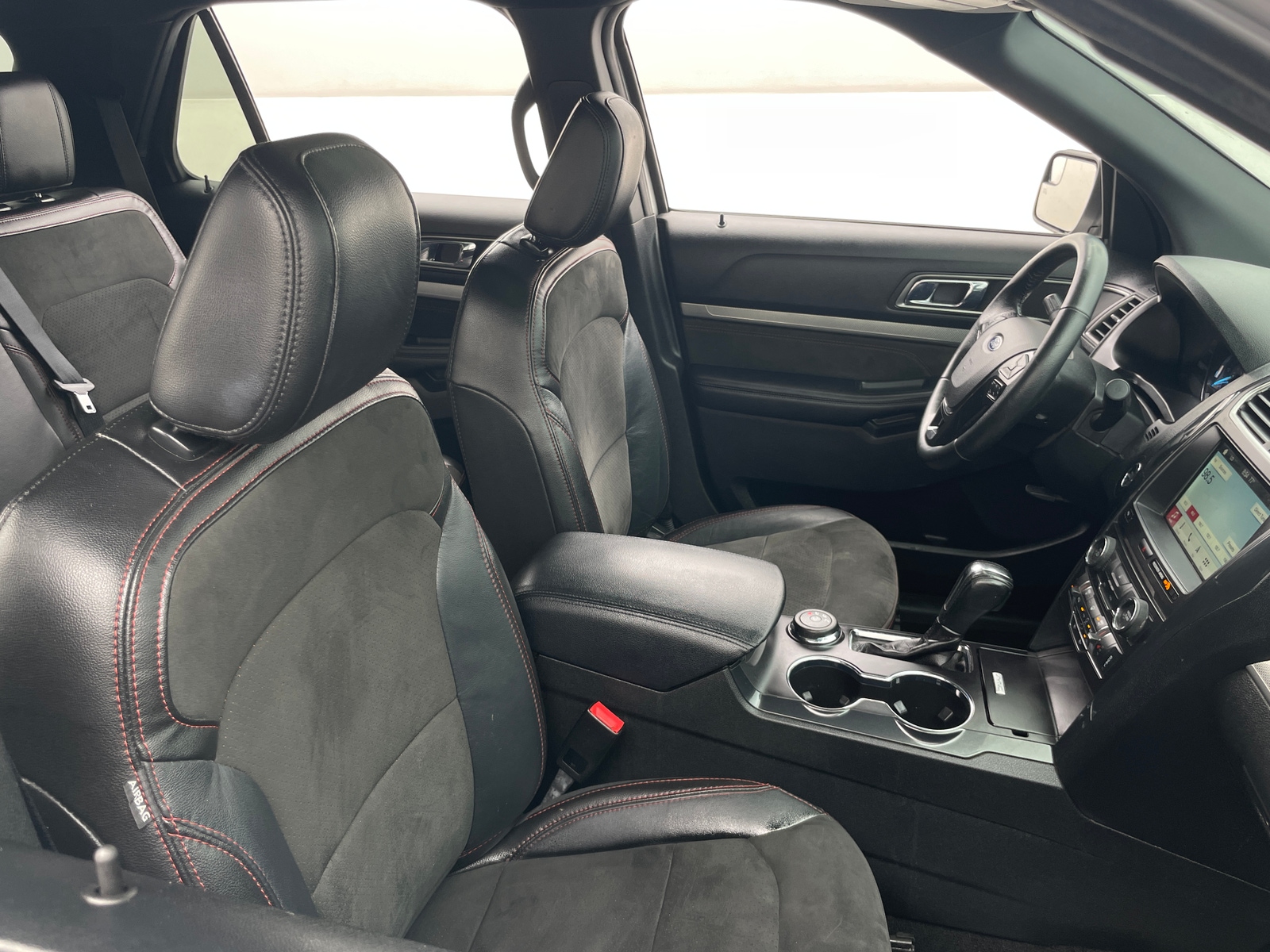 Thumbnail: 2018 Ford Explorer - 2