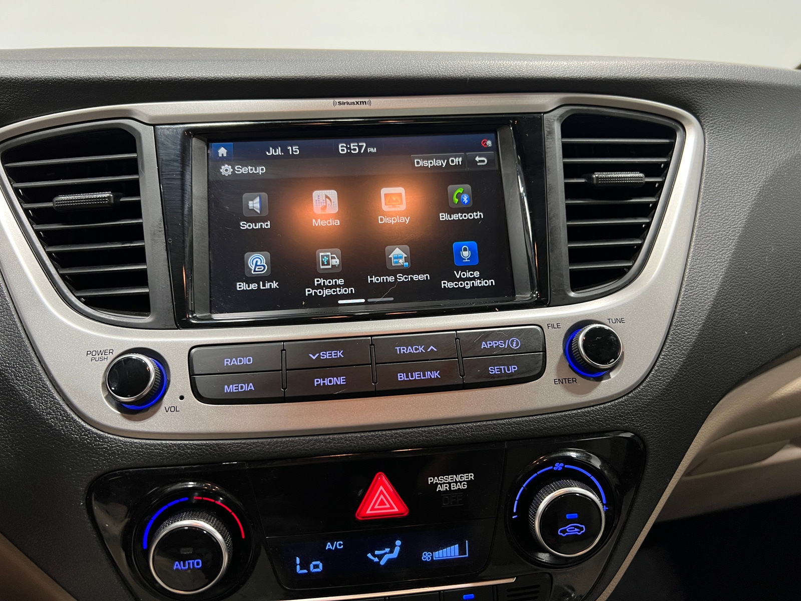 Thumbnail: 2022 Hyundai Accent - 4