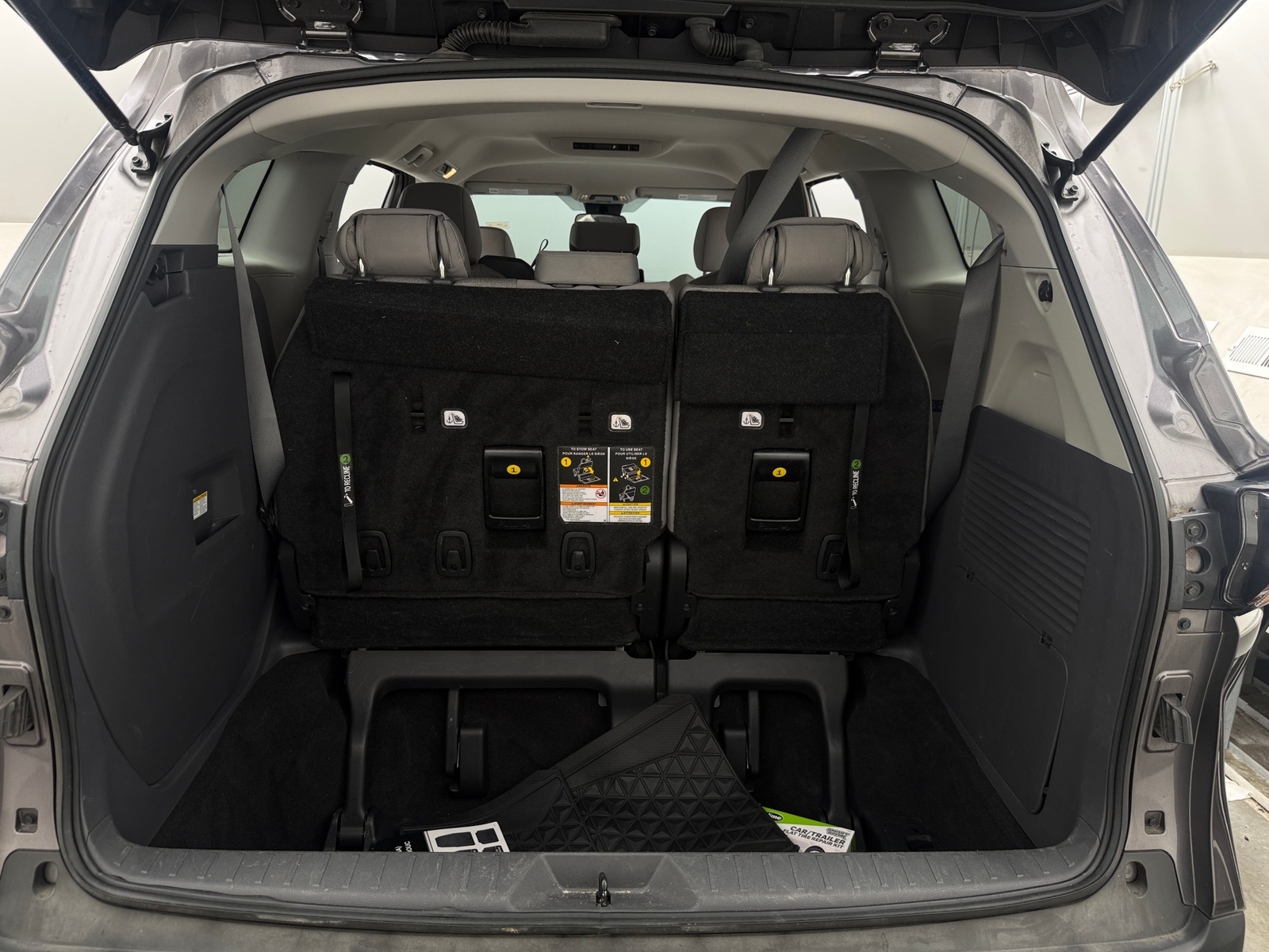 Thumbnail: 2023 Toyota Sienna - 7