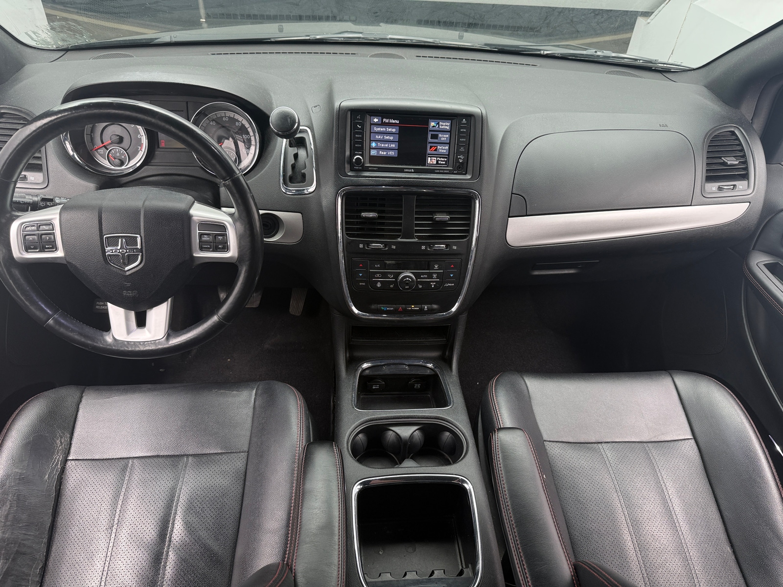 Thumbnail: 2017 Dodge Grand Caravan - 2