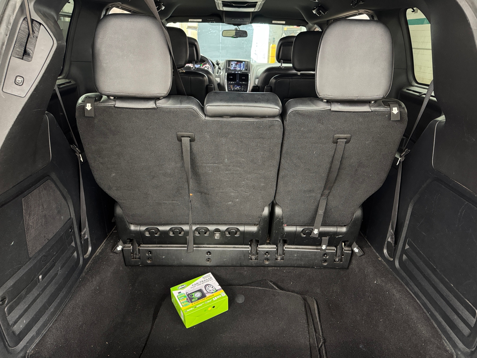 Thumbnail: 2017 Dodge Grand Caravan - 6