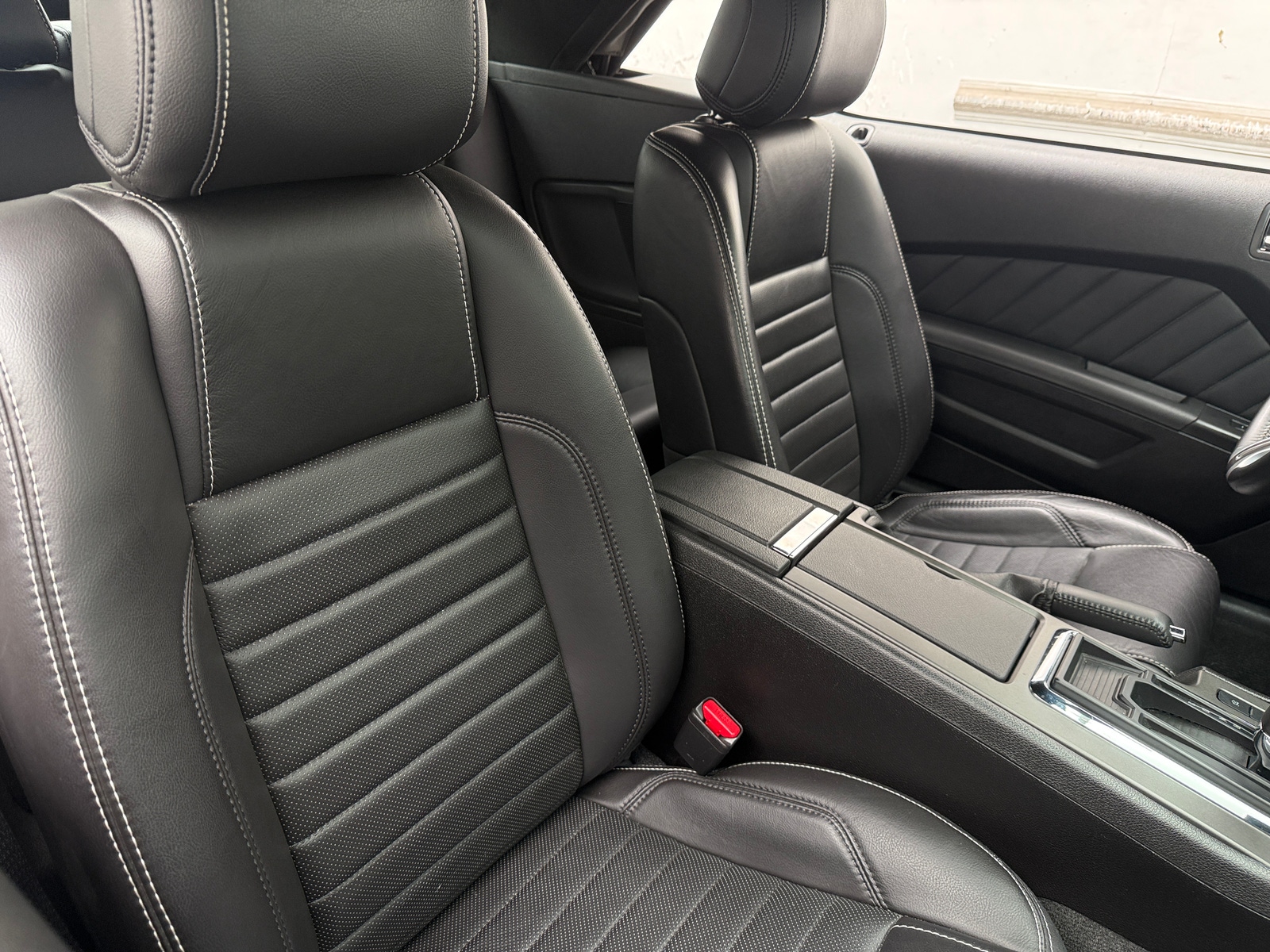 Thumbnail: 2013 Ford Mustang - 2