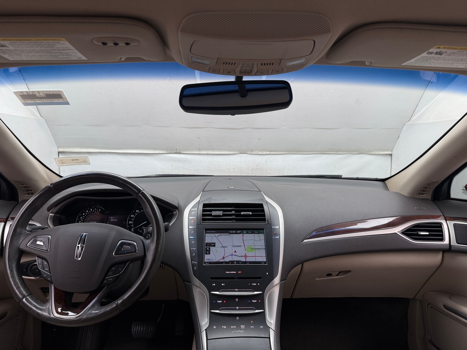 Thumbnail: 2016 Lincoln MKZ - 2