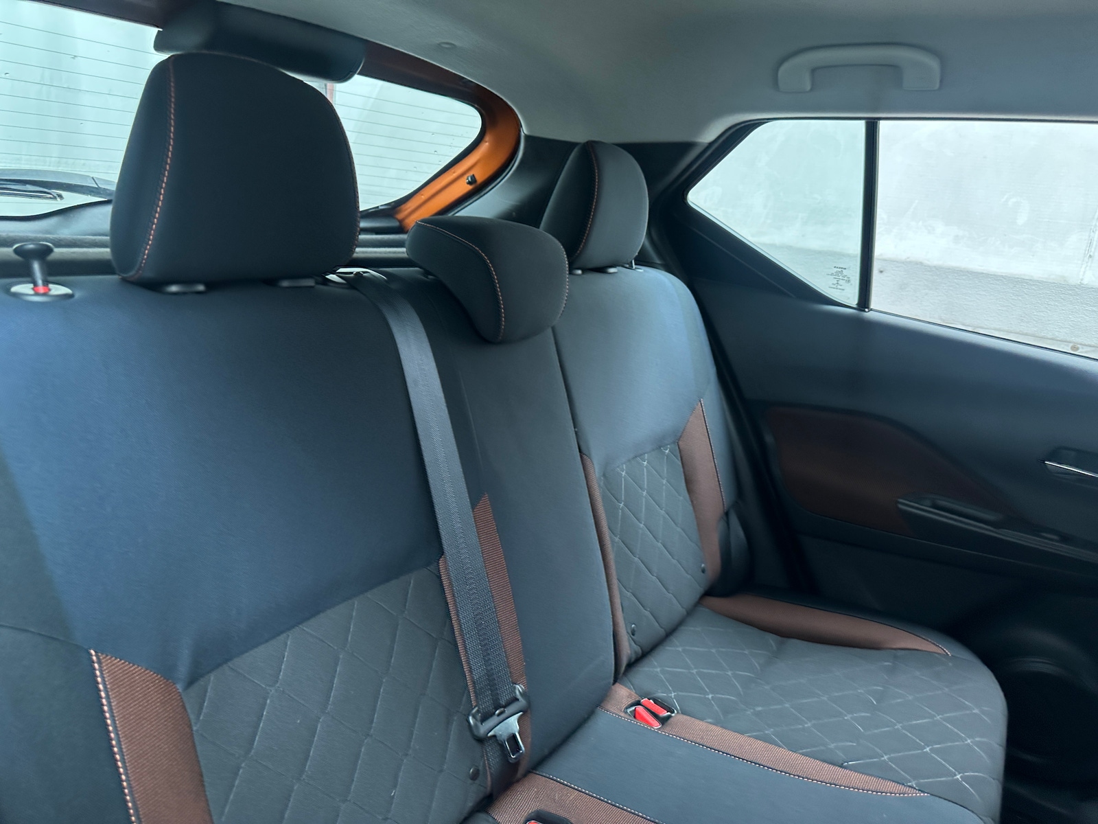 Thumbnail: 2018 Nissan Kicks - 6