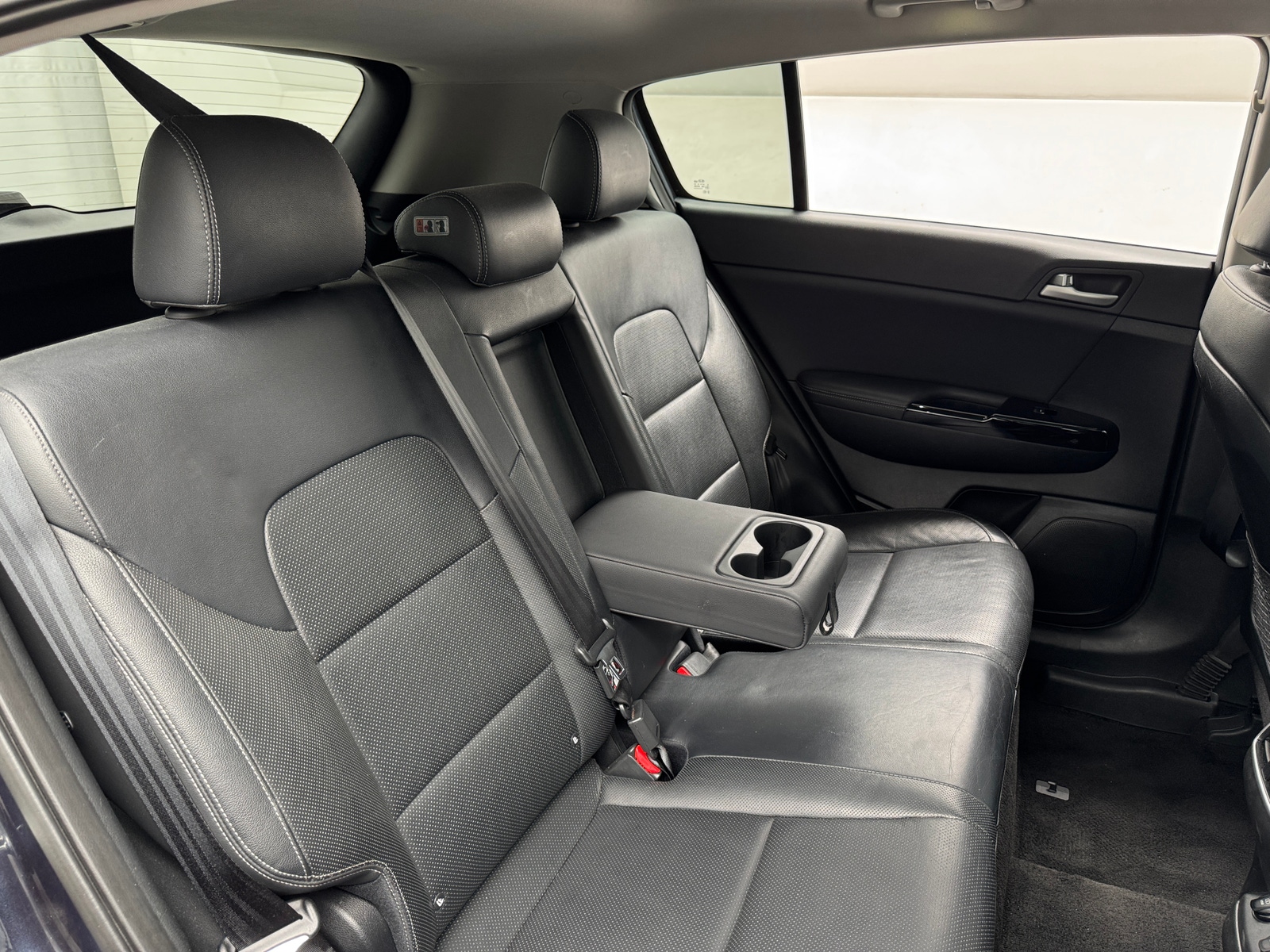 Thumbnail: 2019 Kia Sportage - 5