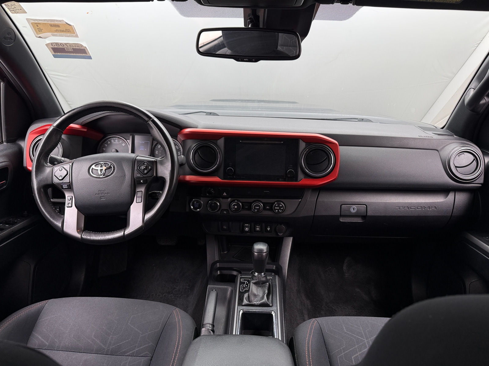Thumbnail: 2019 Toyota Tacoma - 3