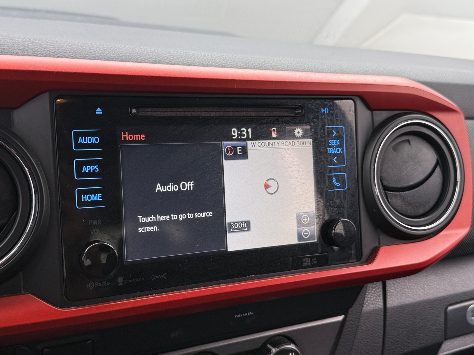 Thumbnail: 2019 Toyota Tacoma - 4