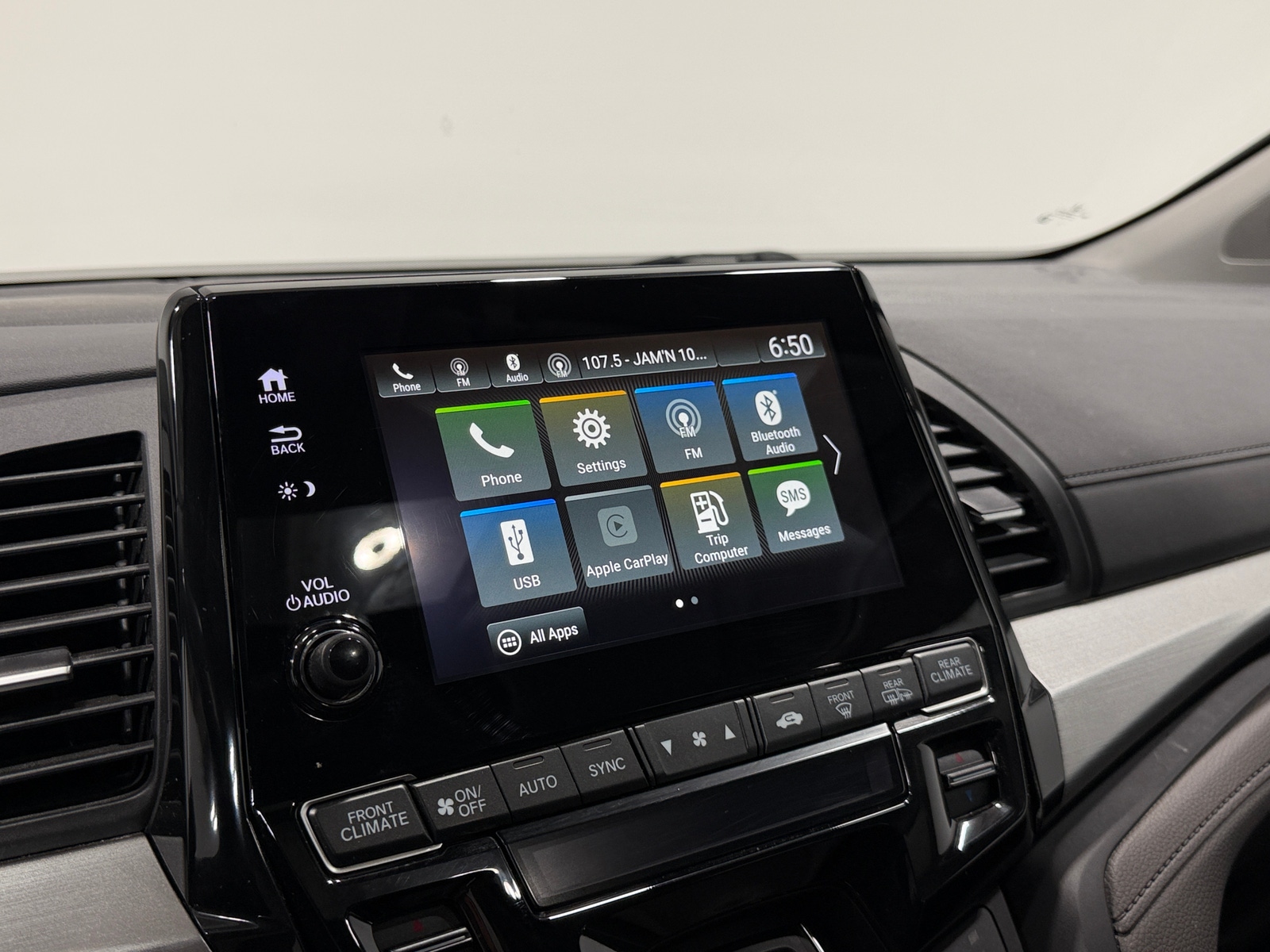 Thumbnail: 2019 Honda Odyssey - 3