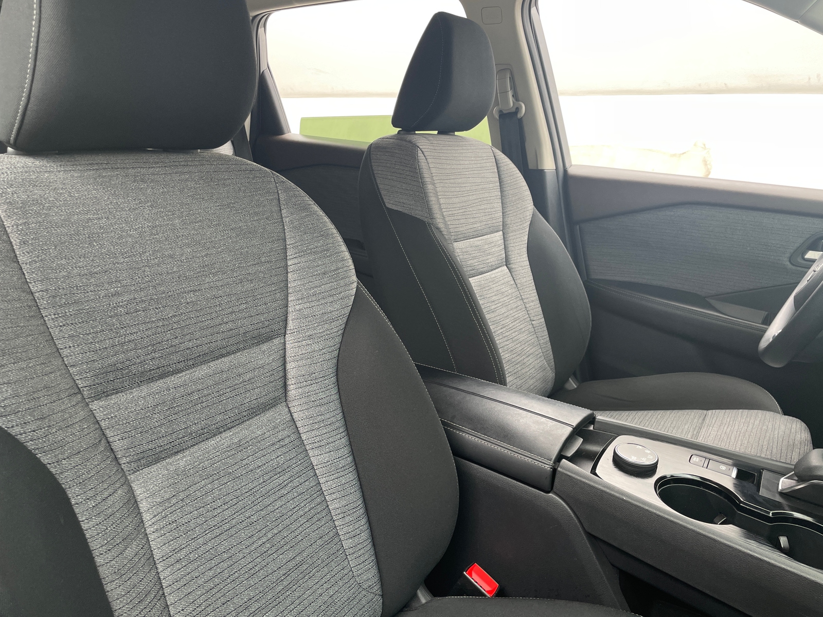 Thumbnail: 2023 Nissan Rogue - 2