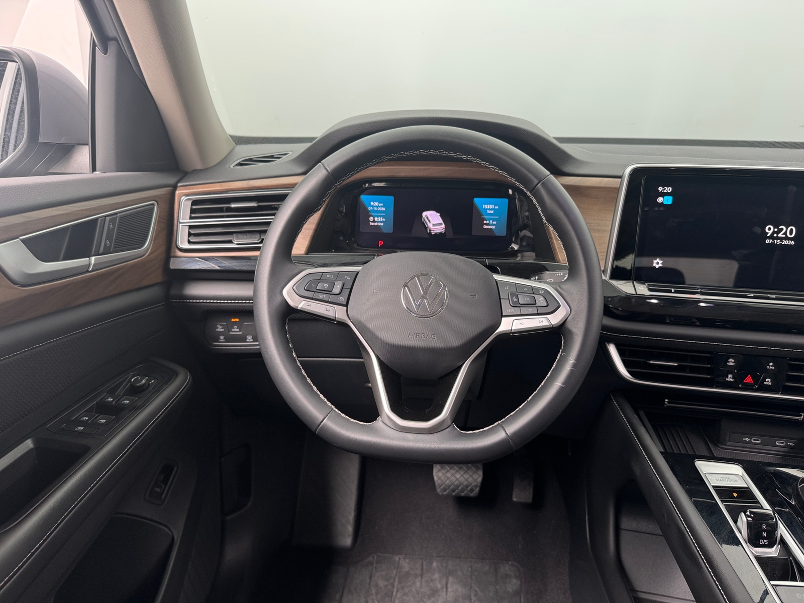 Thumbnail: 2026 Volkswagen Atlas - 4